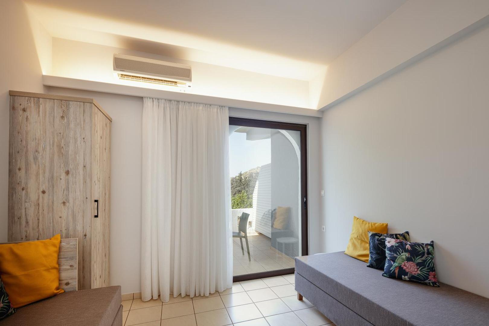 Green View Studios & Apartments 3