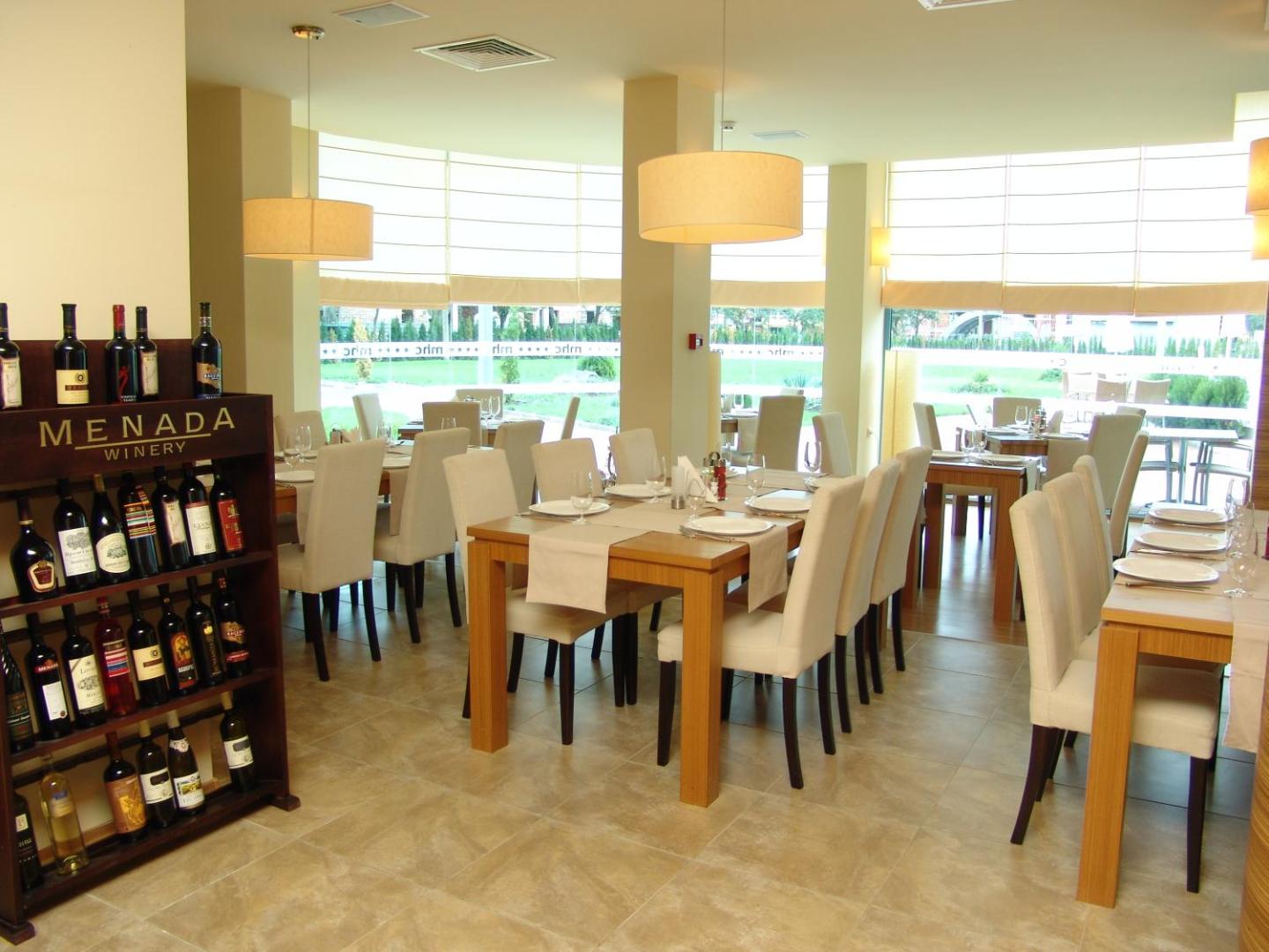 Aparthotel Marina Holiday Club - All Inclusive & Free Parking 6