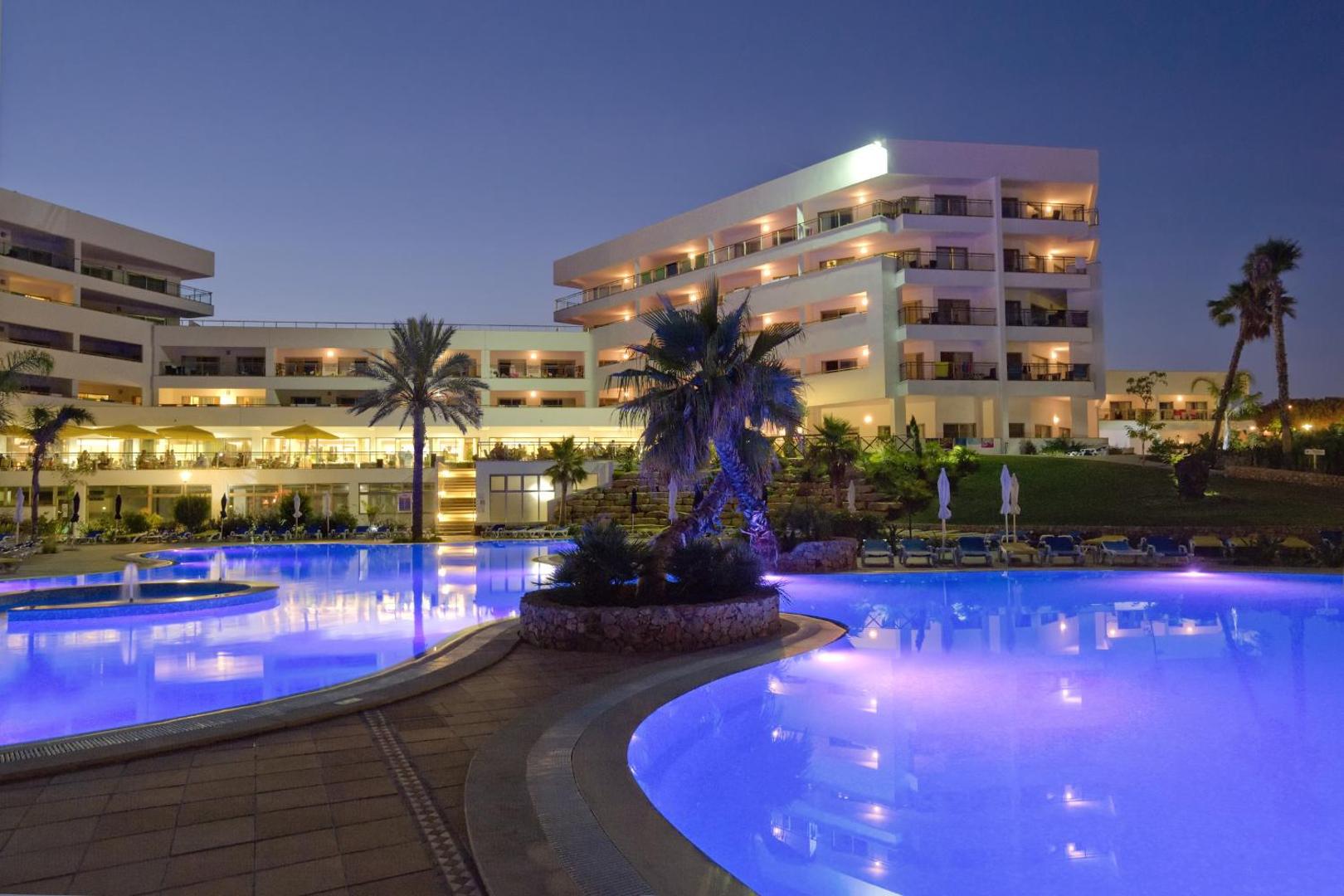 Alfagar Aparthotel 4