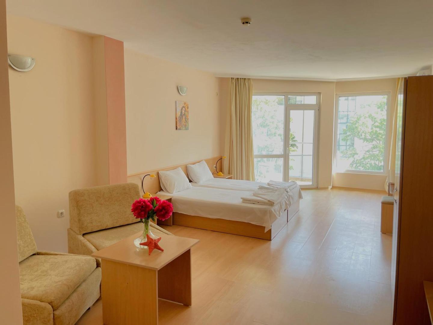 Family Hotel Morska Zvezda 8