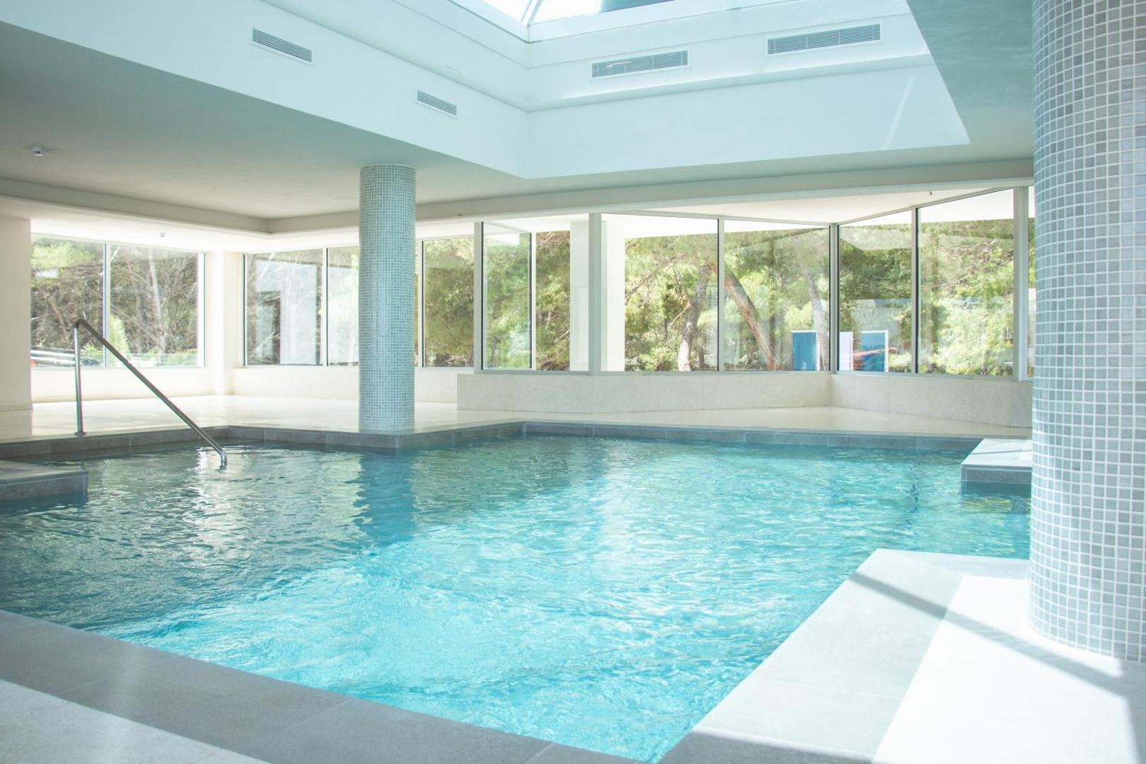 Hipotels Bahía Grande Aparthotel 5