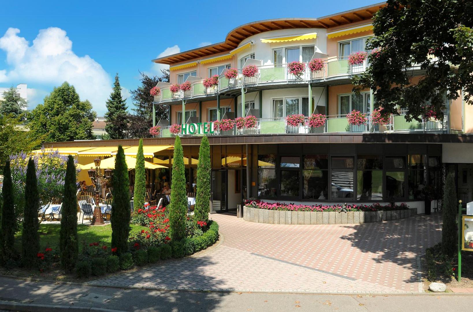 Parkhotel an der Therme 5