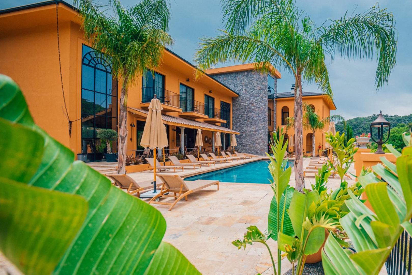 The Remote Hotel 5