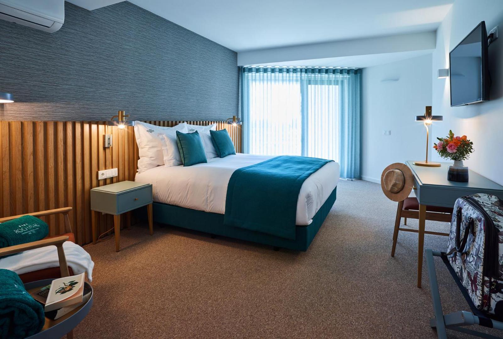 Rochavau Hotel 8