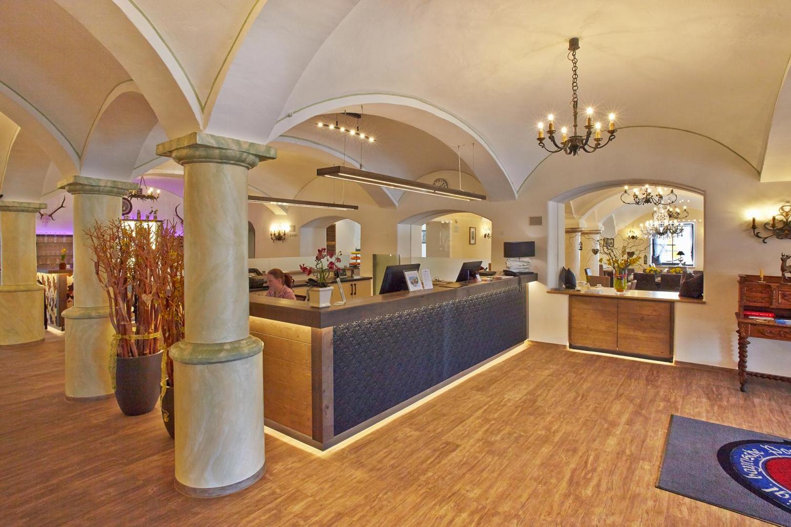 Hotel Sauerlacher Post 8