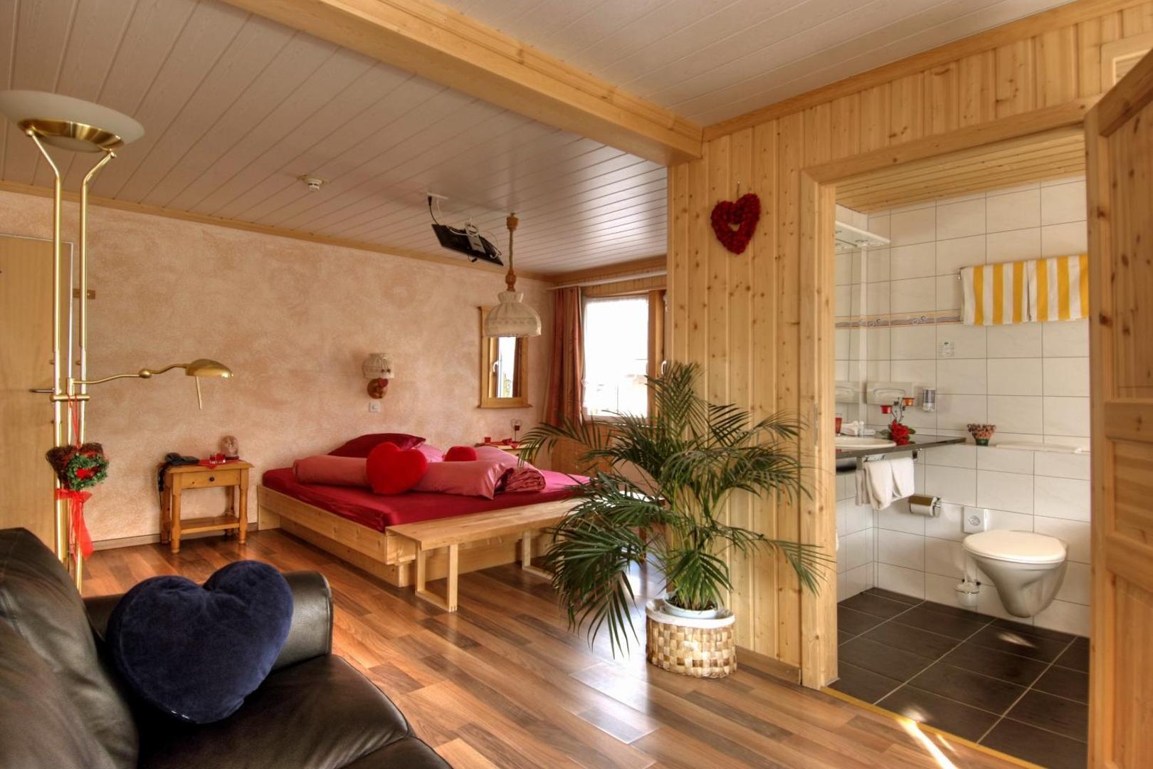 Chalet Hotel Adler 4