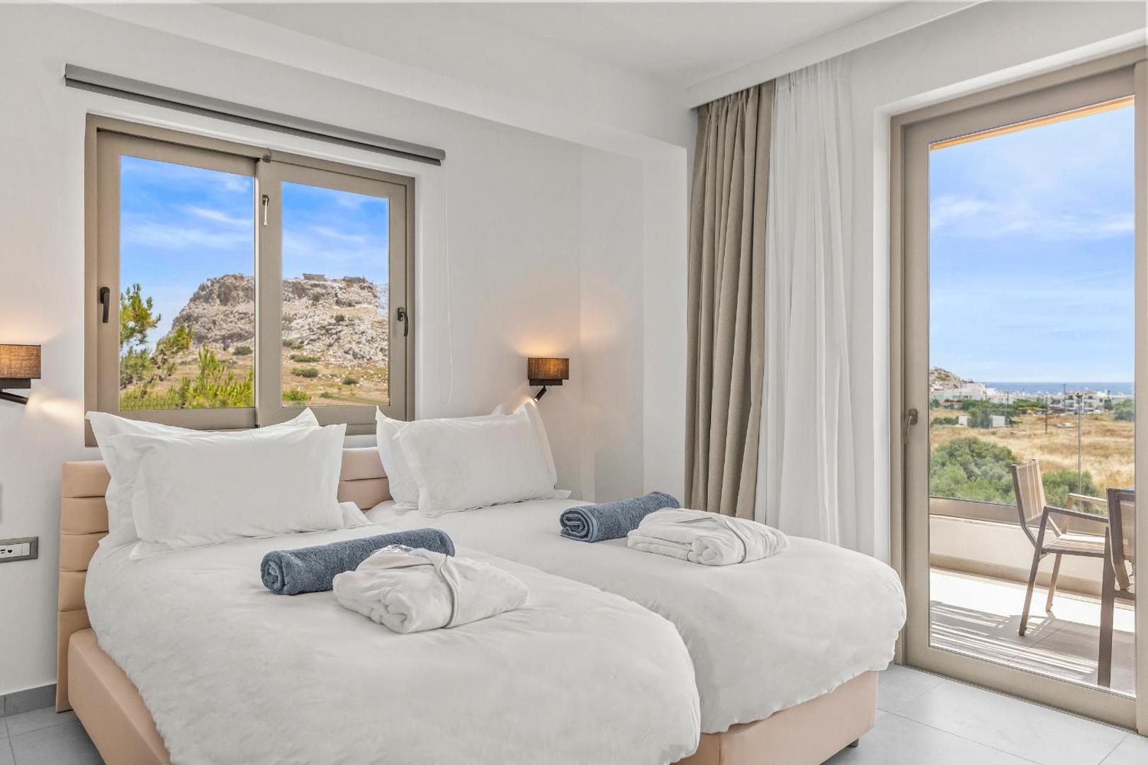 KOUROS STONE SUITES 3