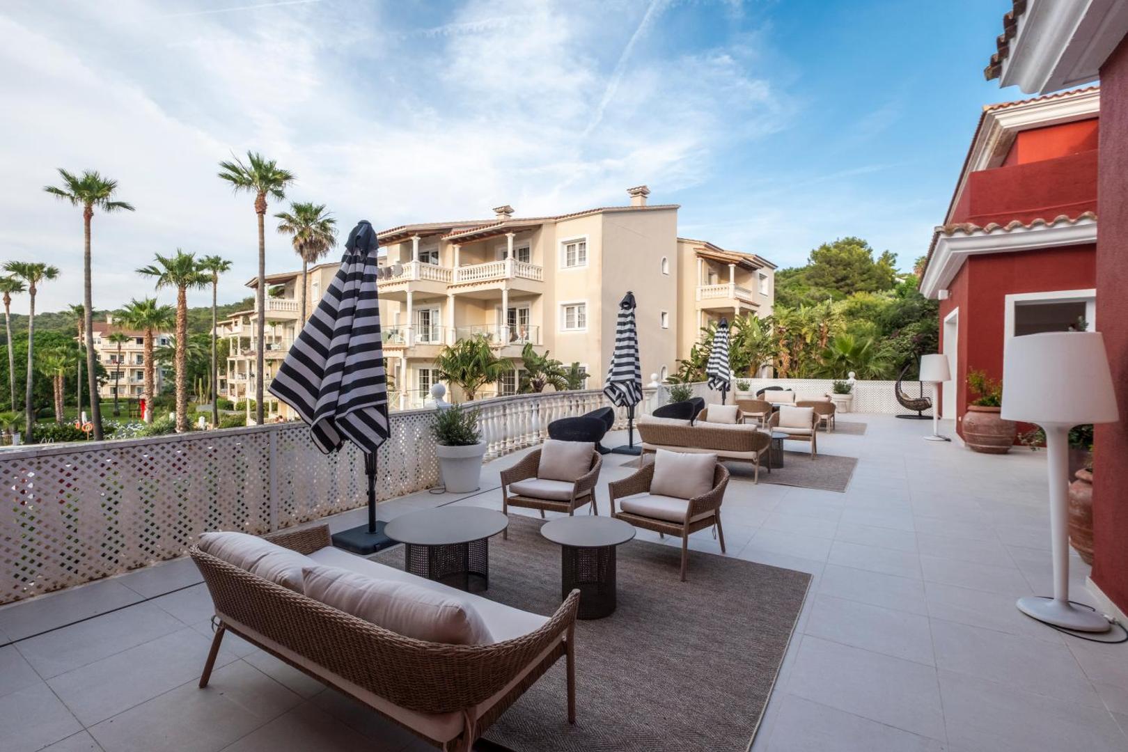 HG Jardín de Menorca 8