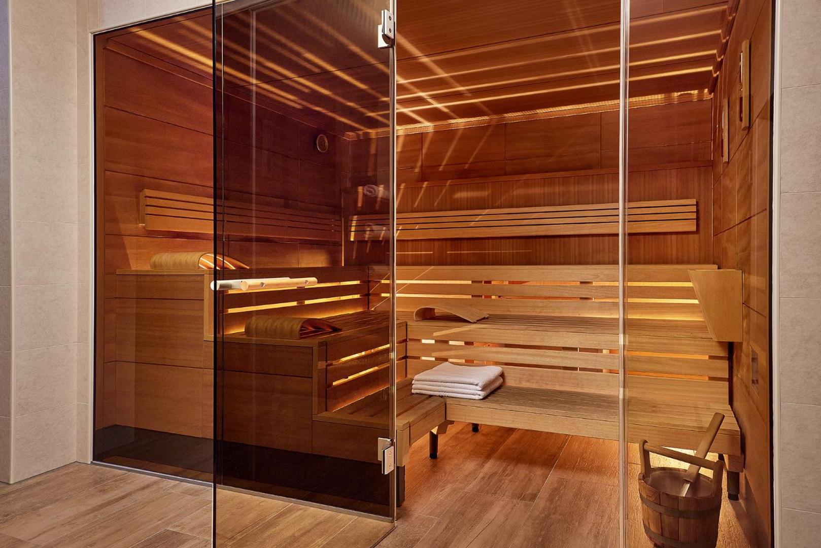 AC Hotel by Marriott Innsbruck 4