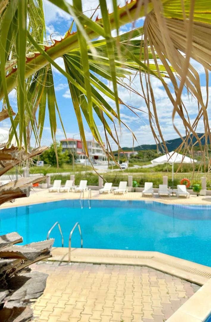 Hotel Palmera Sarti 2