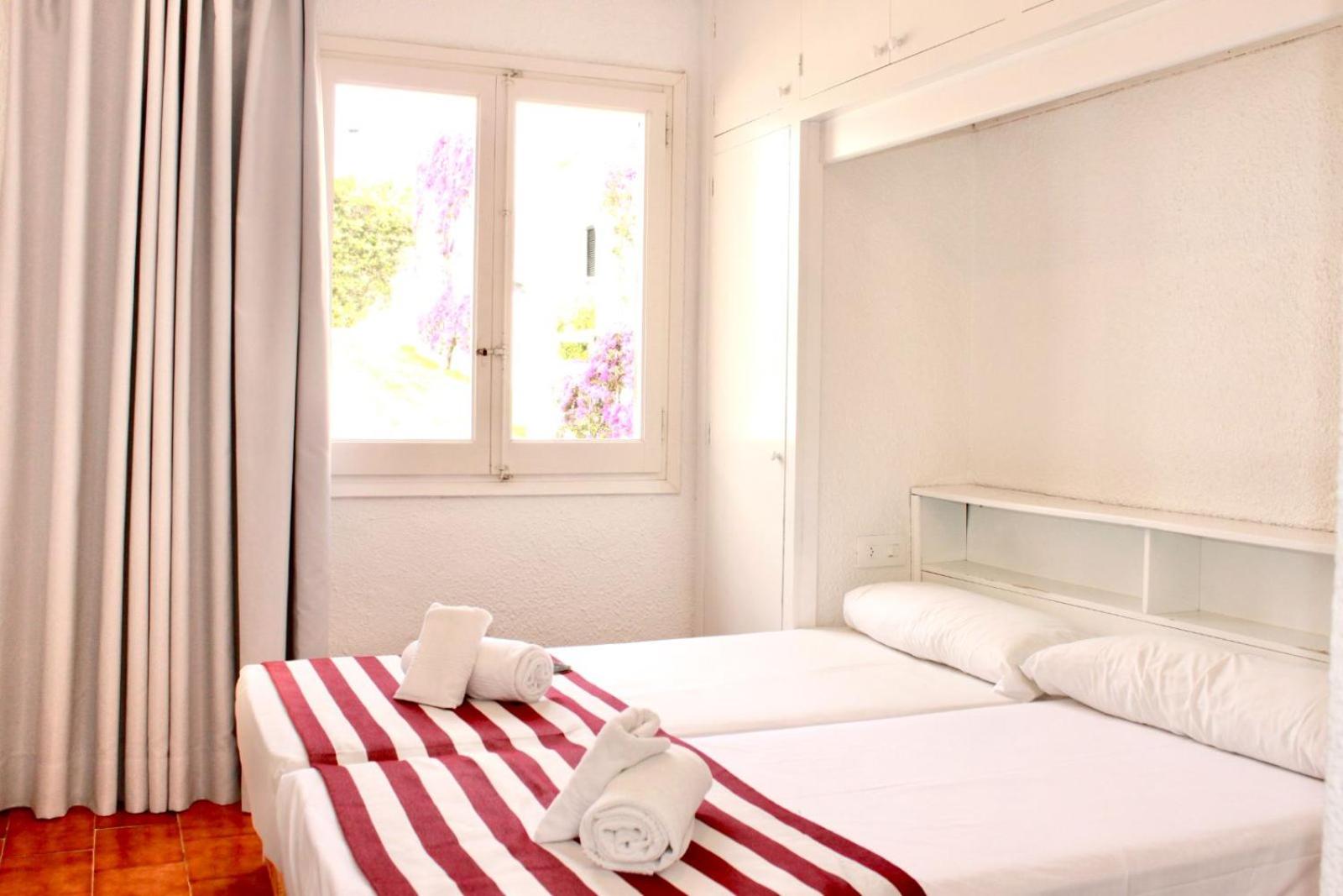 Playa Parc Apartments 3