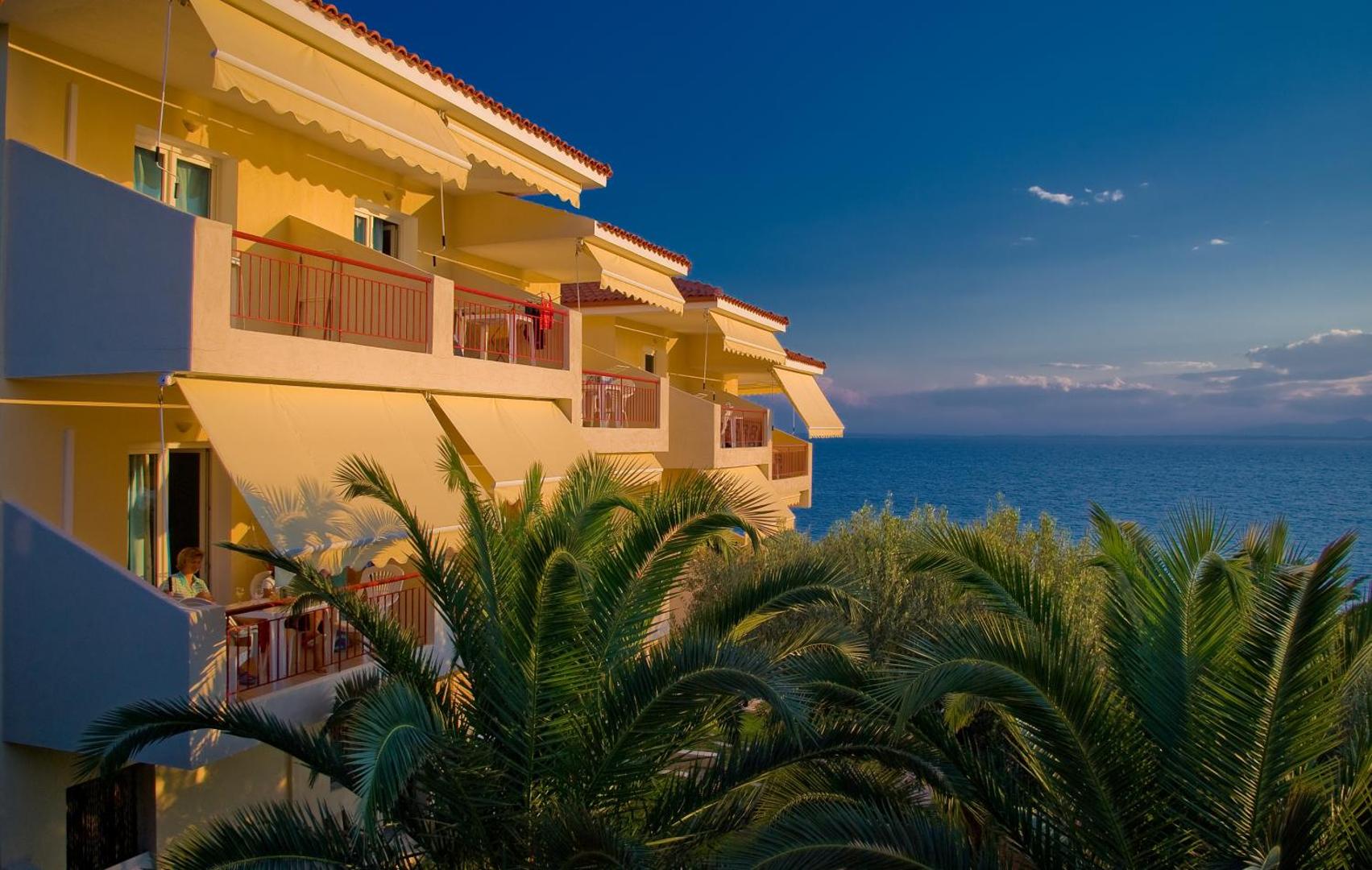 Maistrali Beach Studios 1