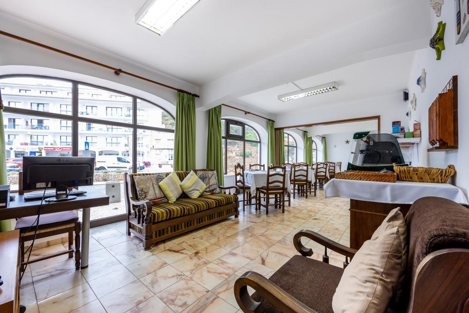 Salema Beach Hotel 6