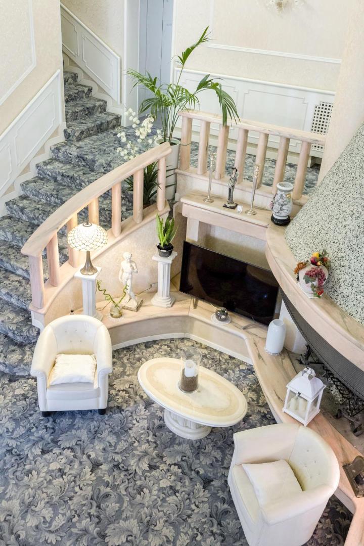 HOTEL Villa Lilla 4