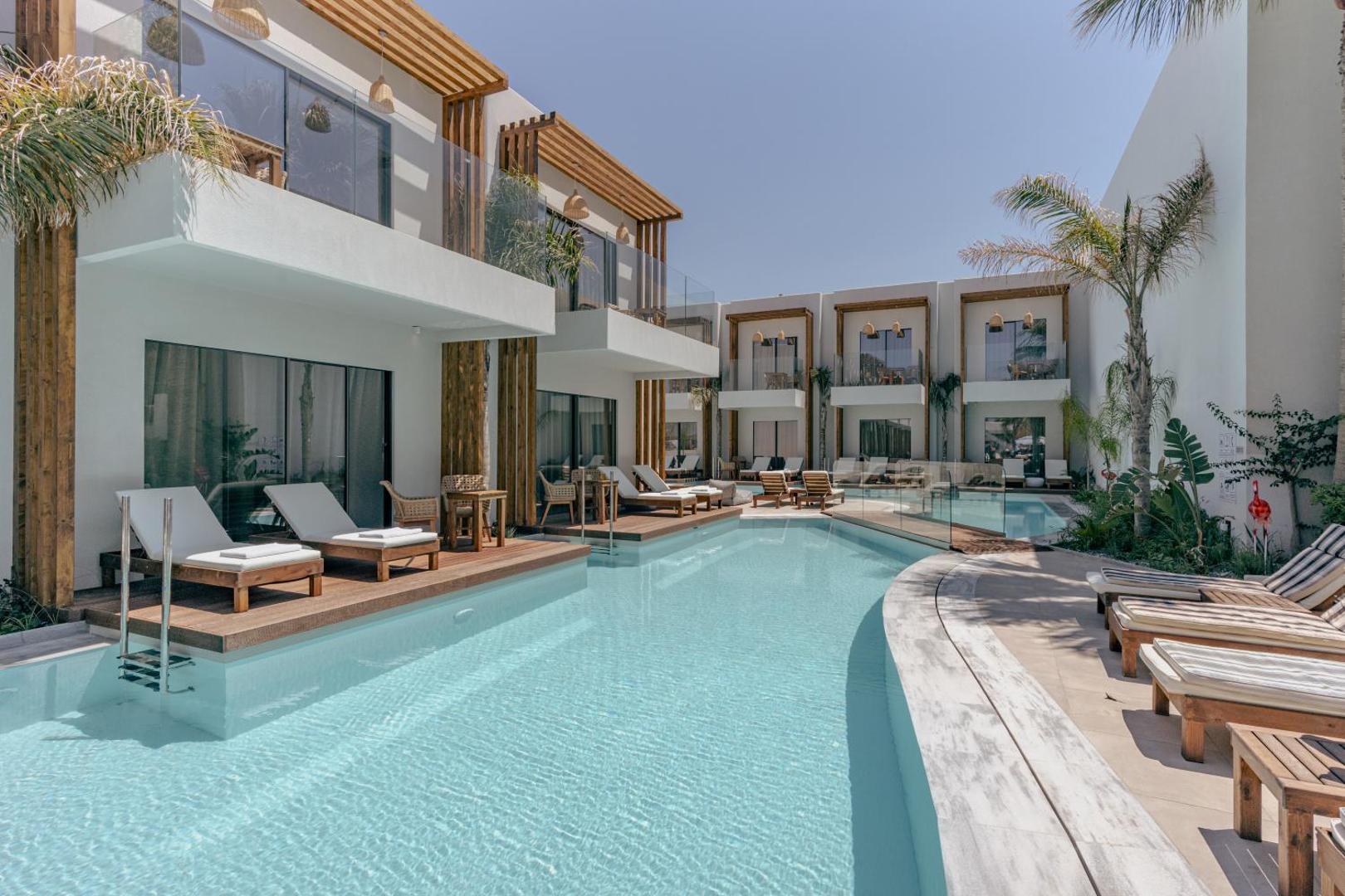 Galazio Beach Resort 3