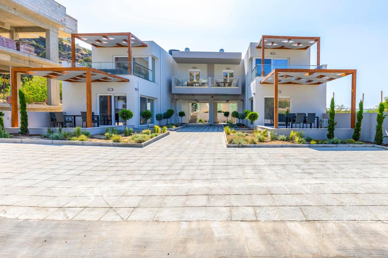 Tertsa Suites 8