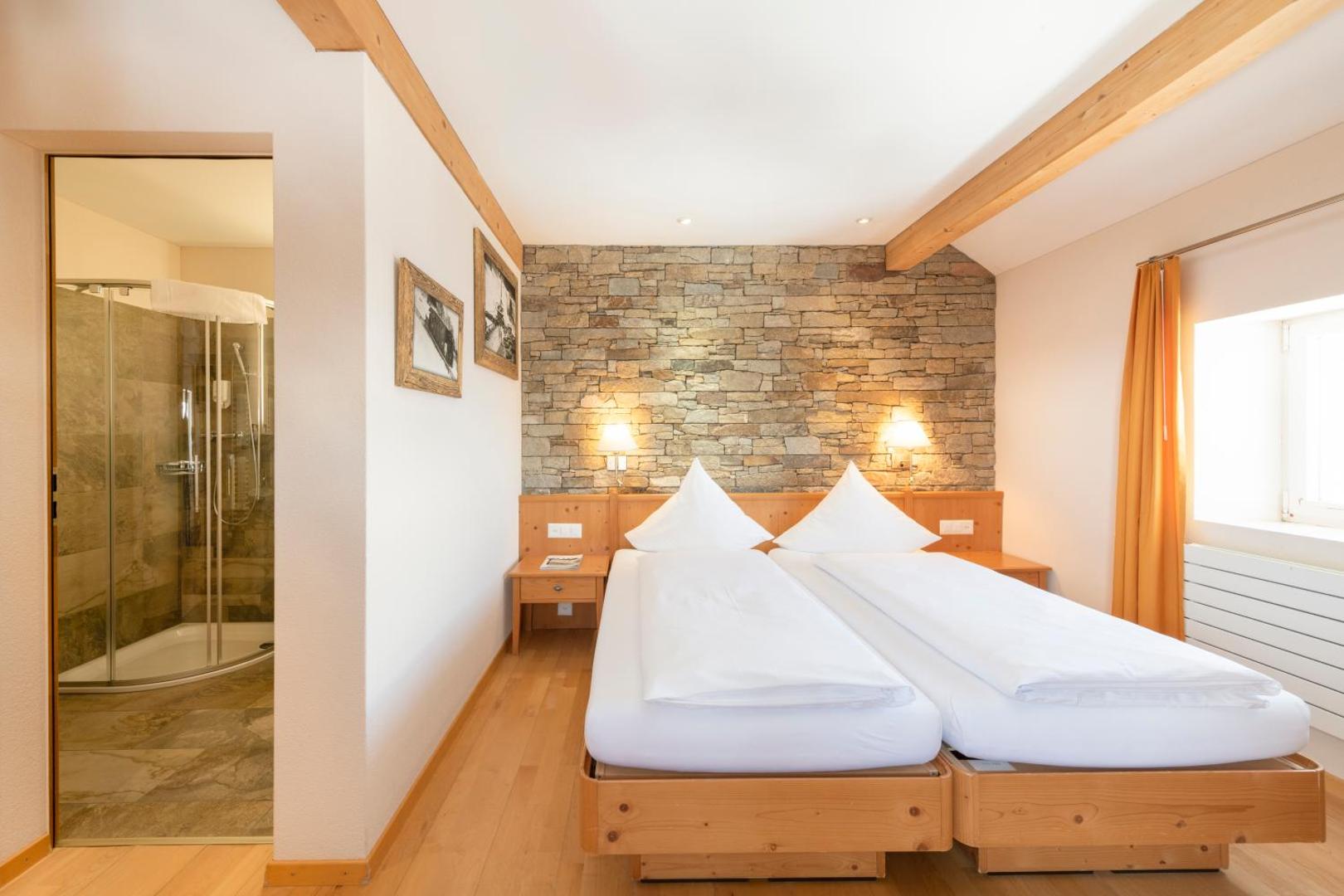 Berghotel Trübsee - Accessible Only by Cable Car 8