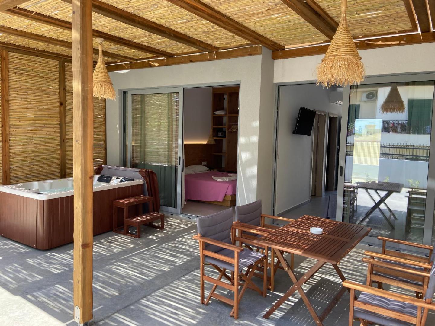 Blue Aegean Hotel & Suites 7