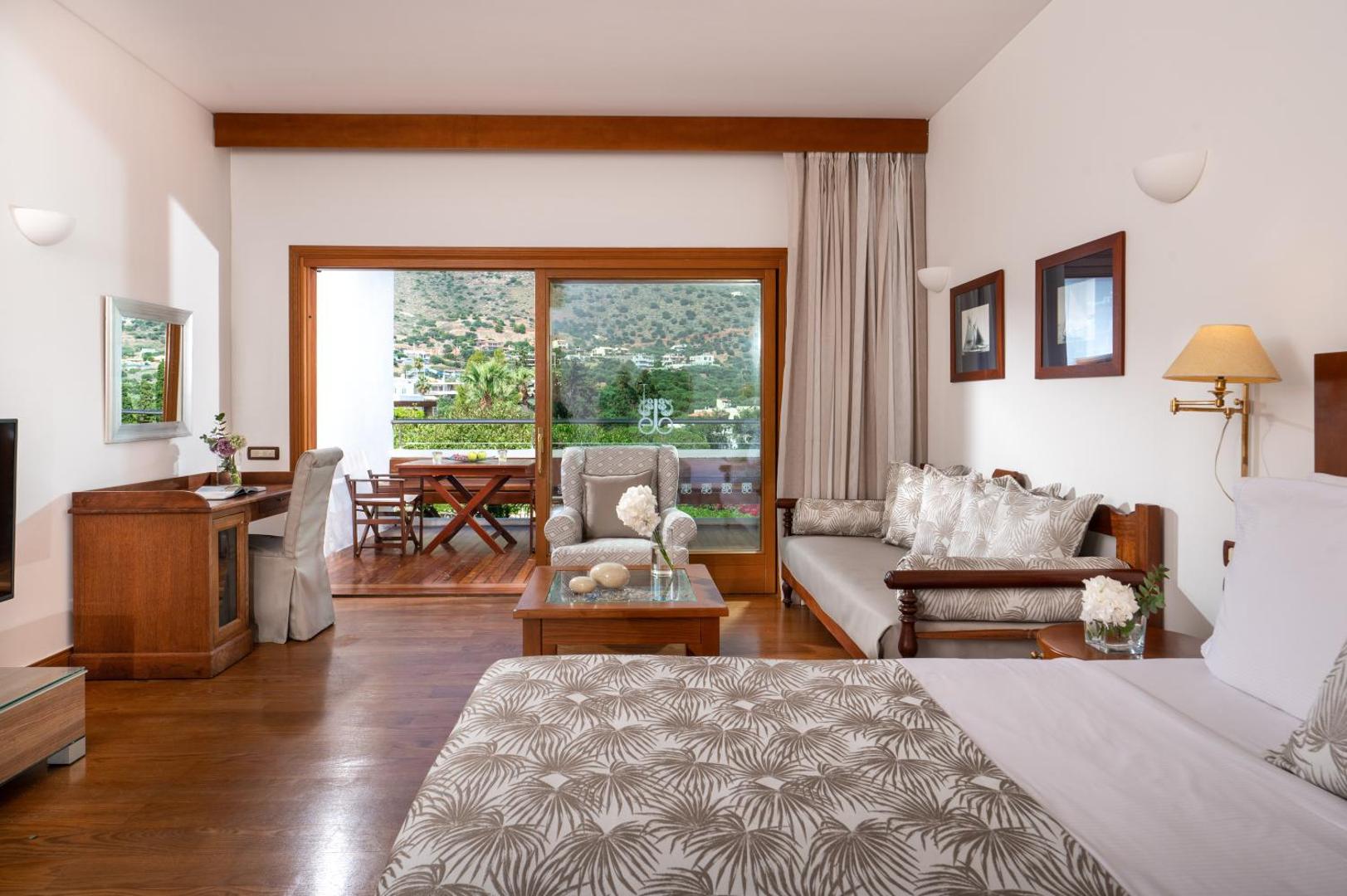 Elounda Beach Hotel & Villas, a Member of the Leading Hotels of the World 3