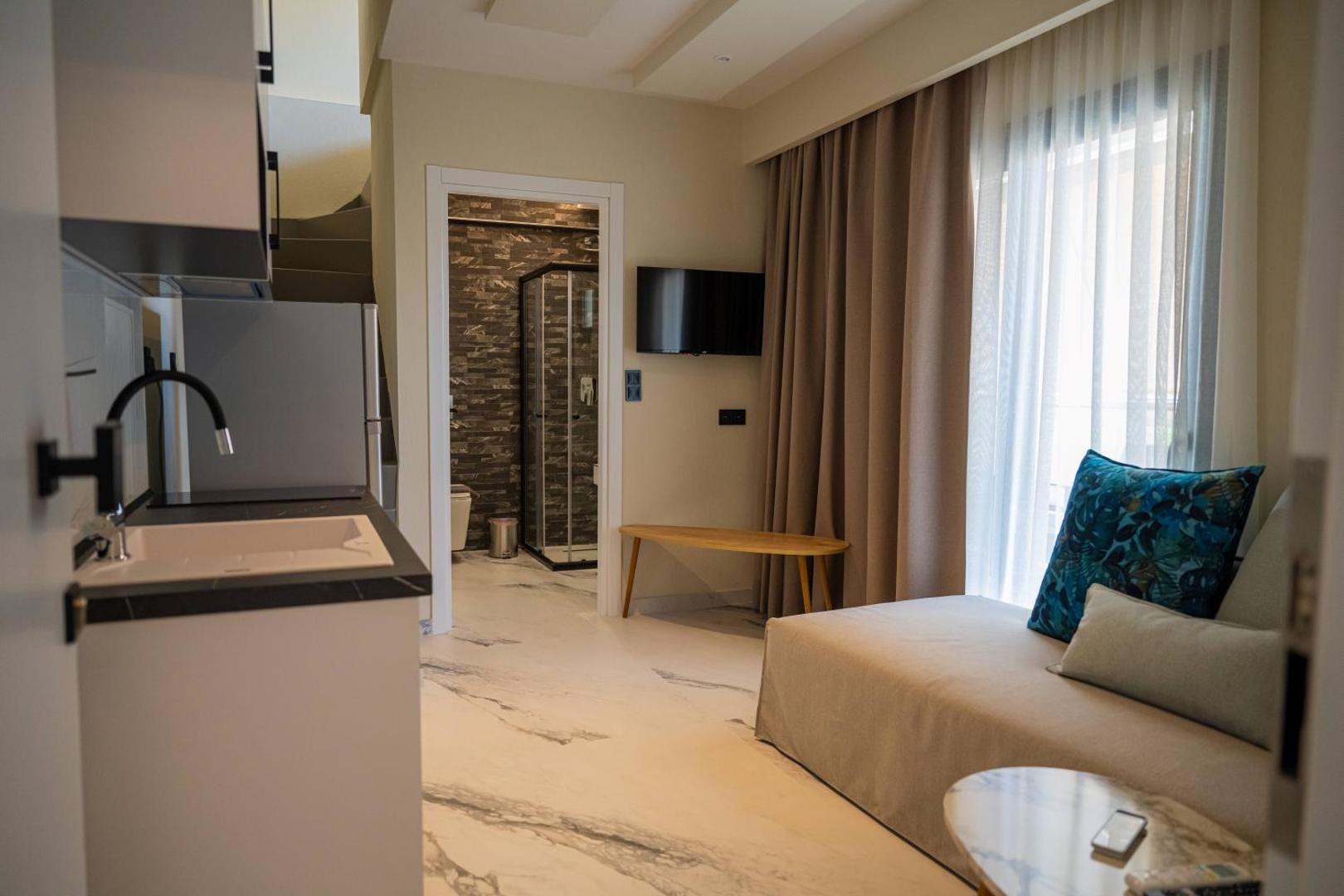 Fay Suites 6