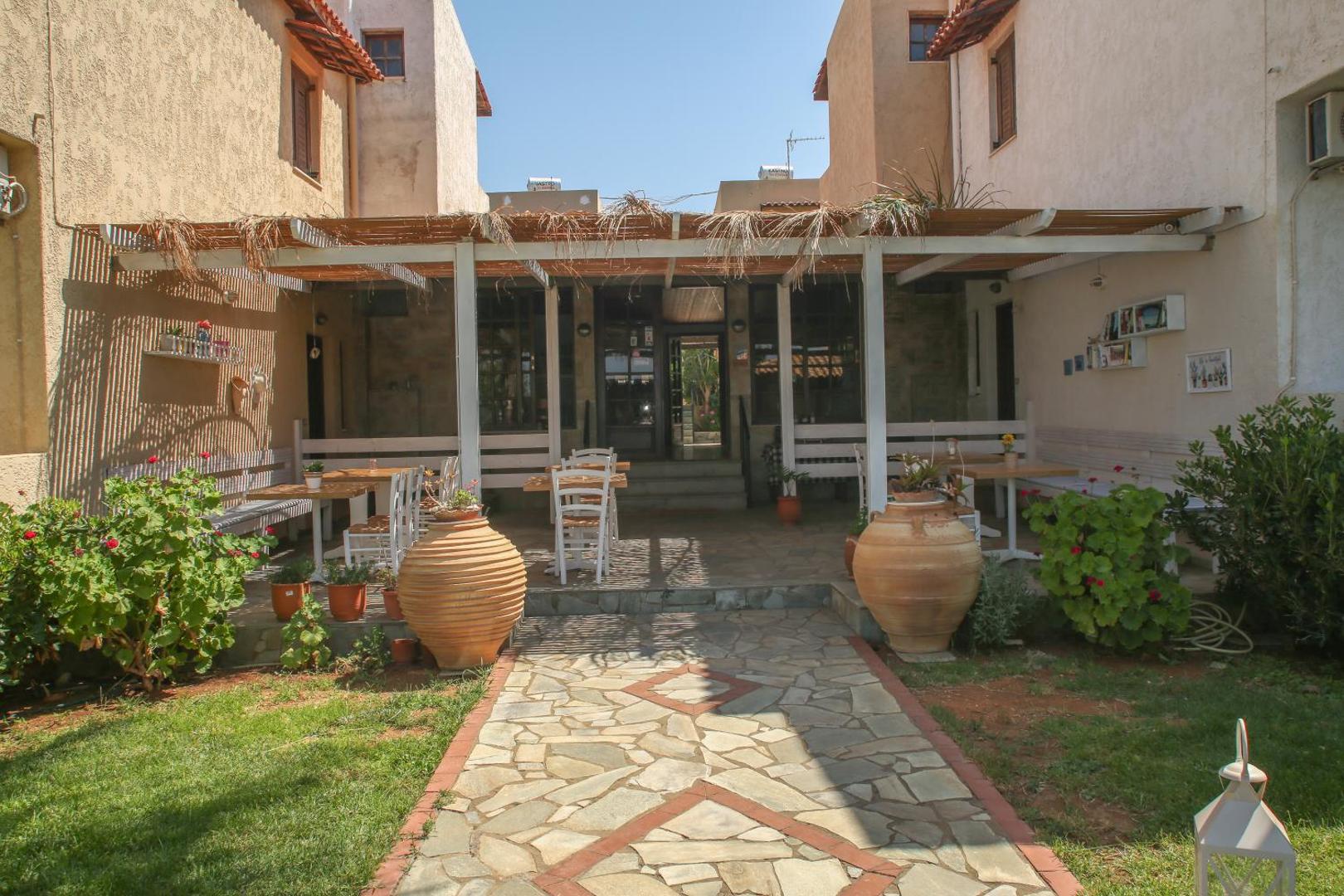 Petros Village - A Private Escape 7