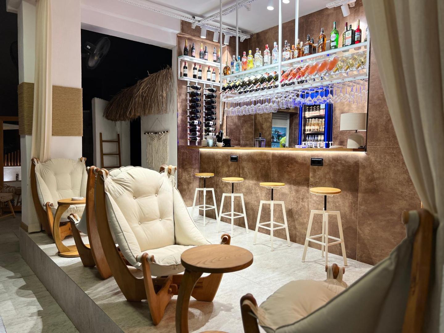 Oji Boutique Hotel 5