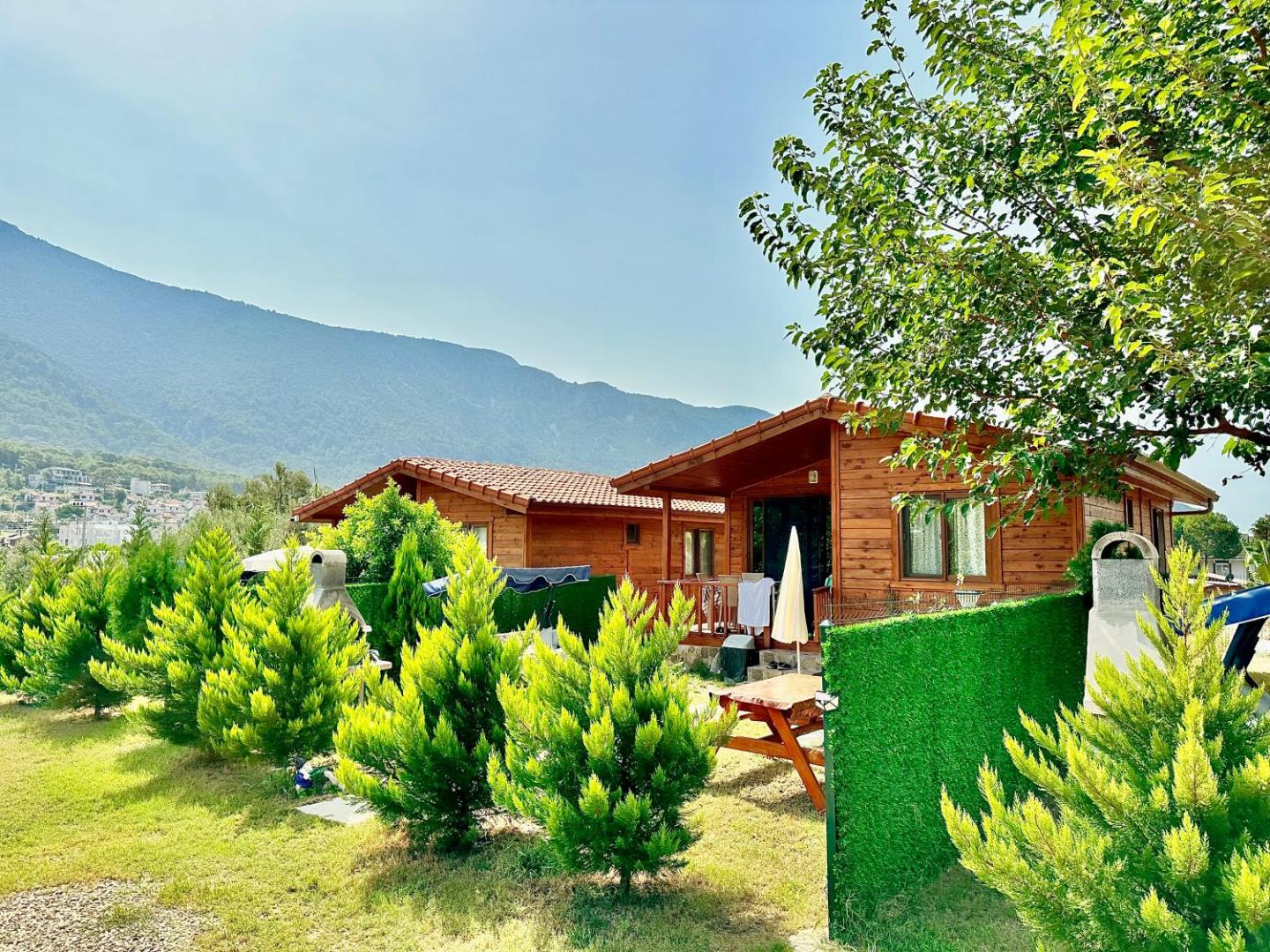 Hurmalik Sweet Homes - Family Bungalows - Large Garden Bungalow with Barbecue 7