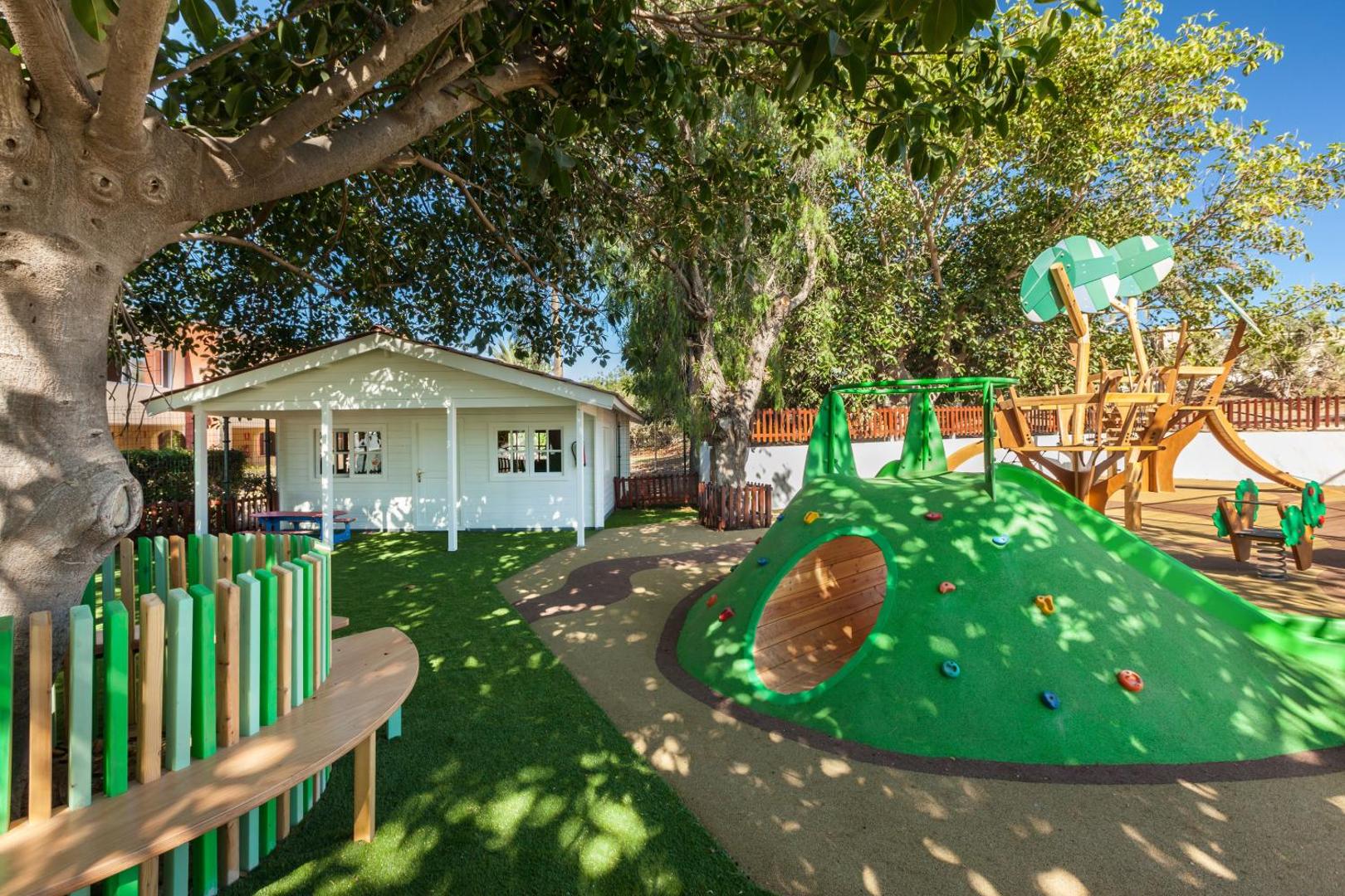 Abora Interclub Atlantic by Lopesan Hotels 7