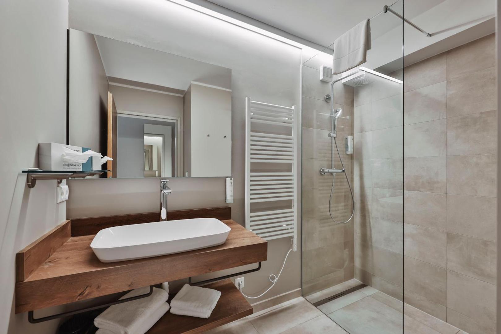 LakeSide Apartments Seefeld 4