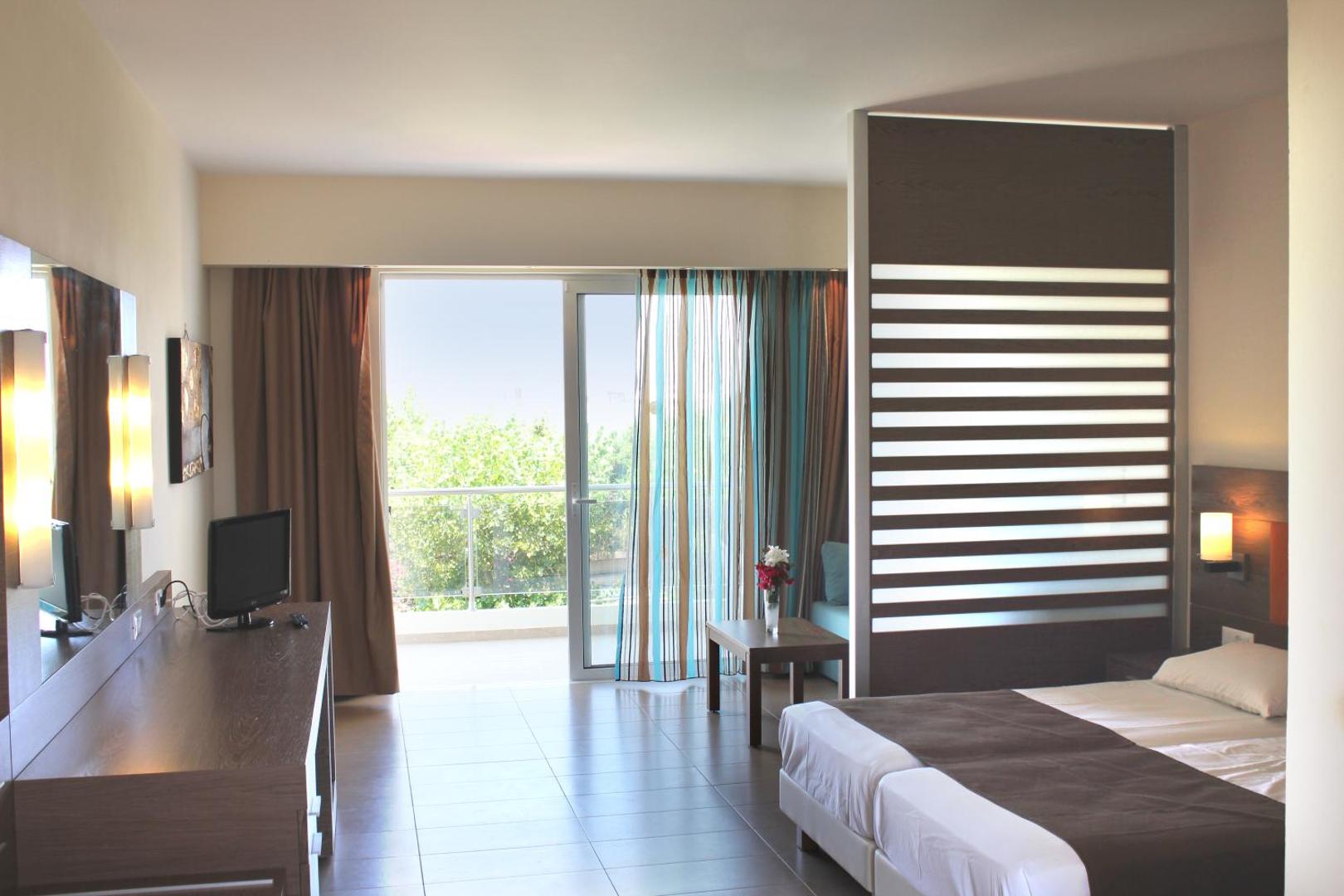 Sea Melody Beach Hotel Apartments 3