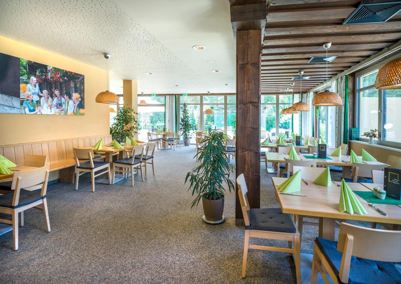 JUFA Hotel Altenmarkt-Zauchensee 5