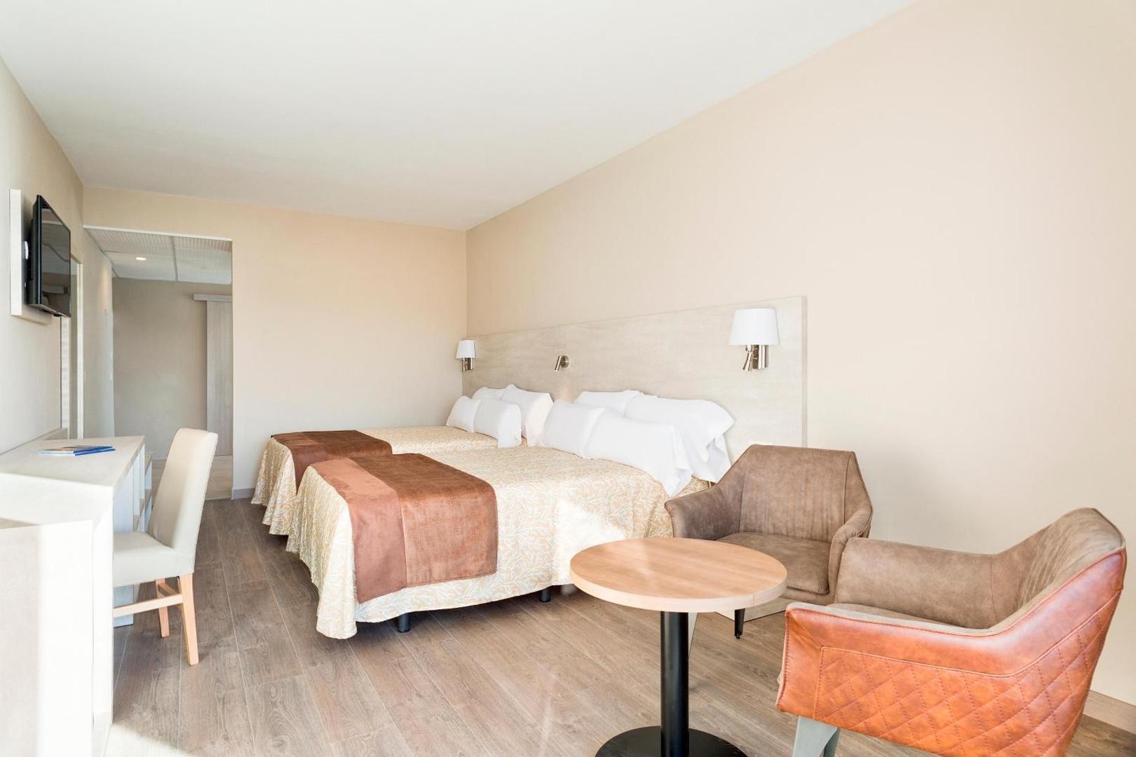 Hotel Best Punta Dorada 8