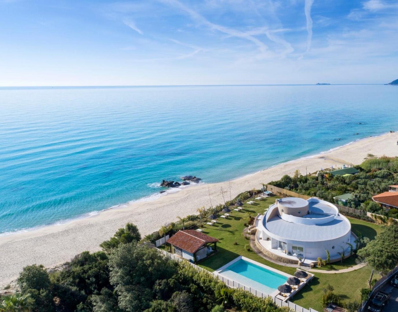 Villa Escargot Luxury in Costa Rei Beach 2