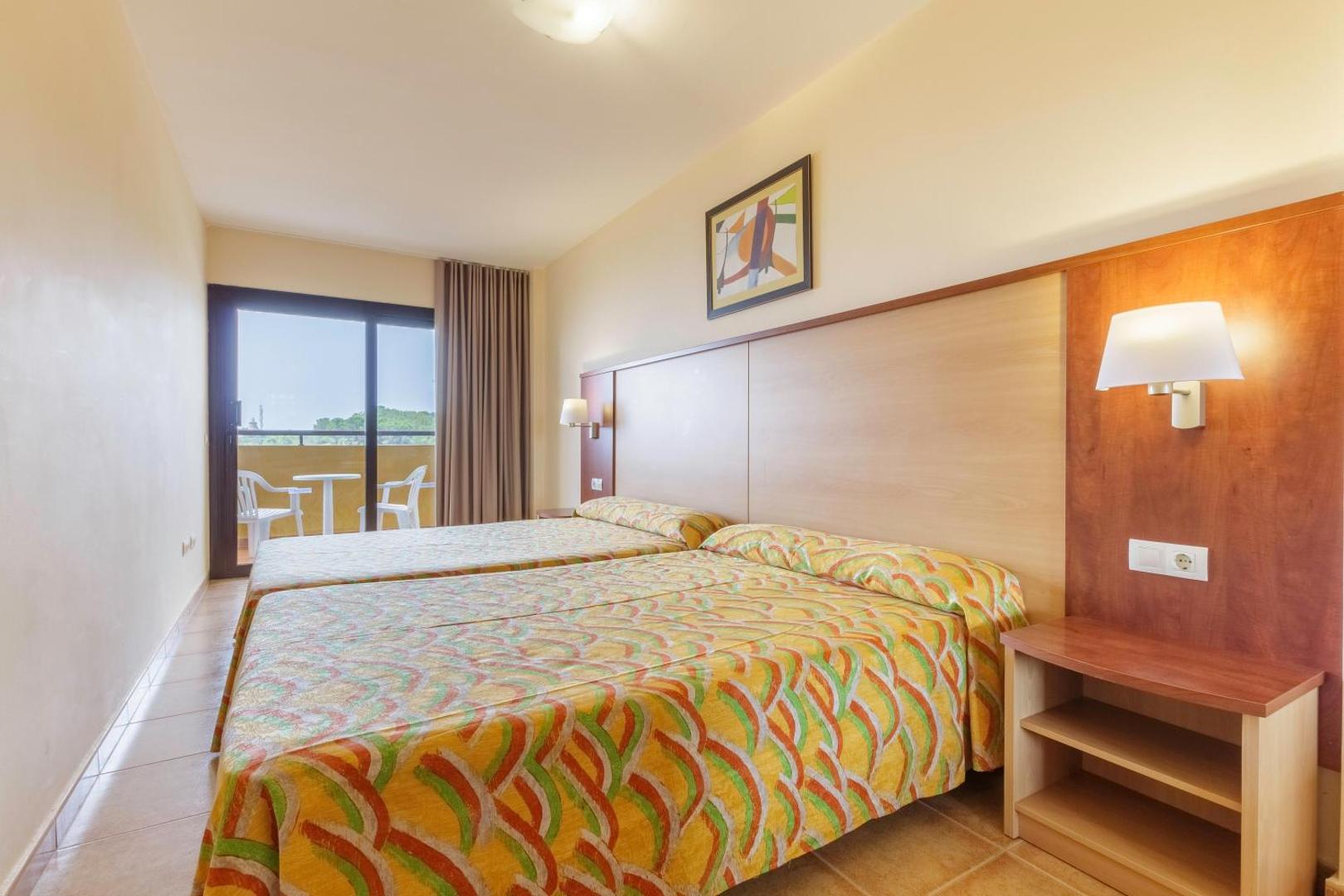 Apartamentos Best Alcazar 6