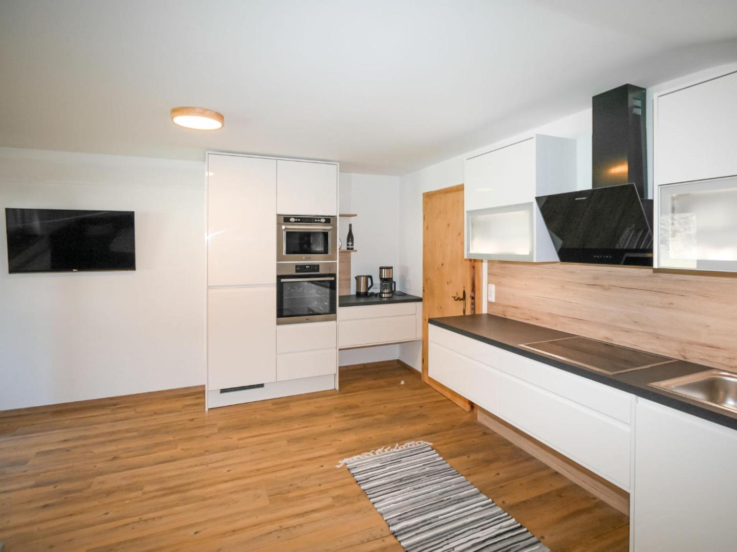 Apartment Der Pinsler by Interhome 5