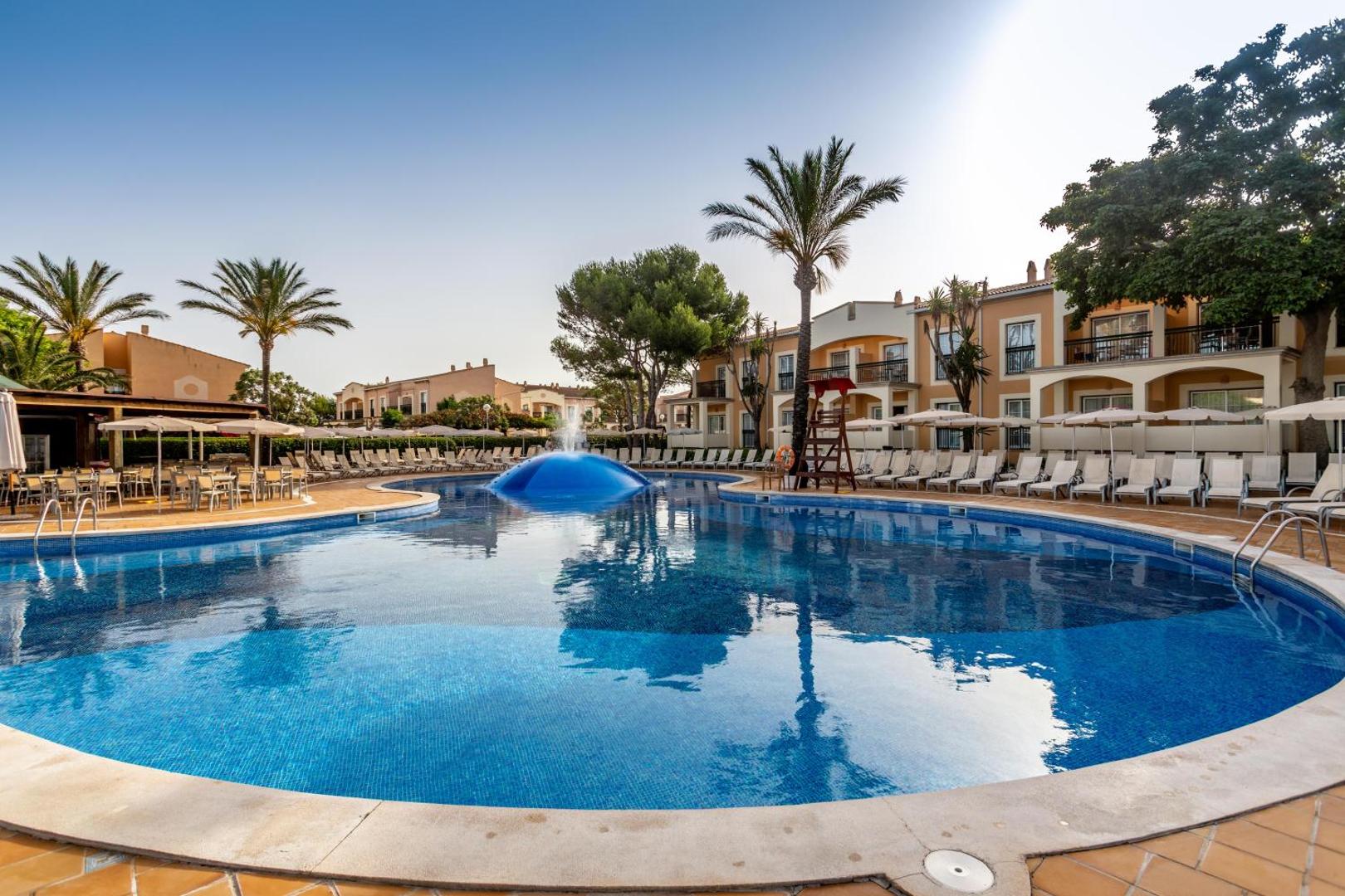 Zafiro Menorca 3