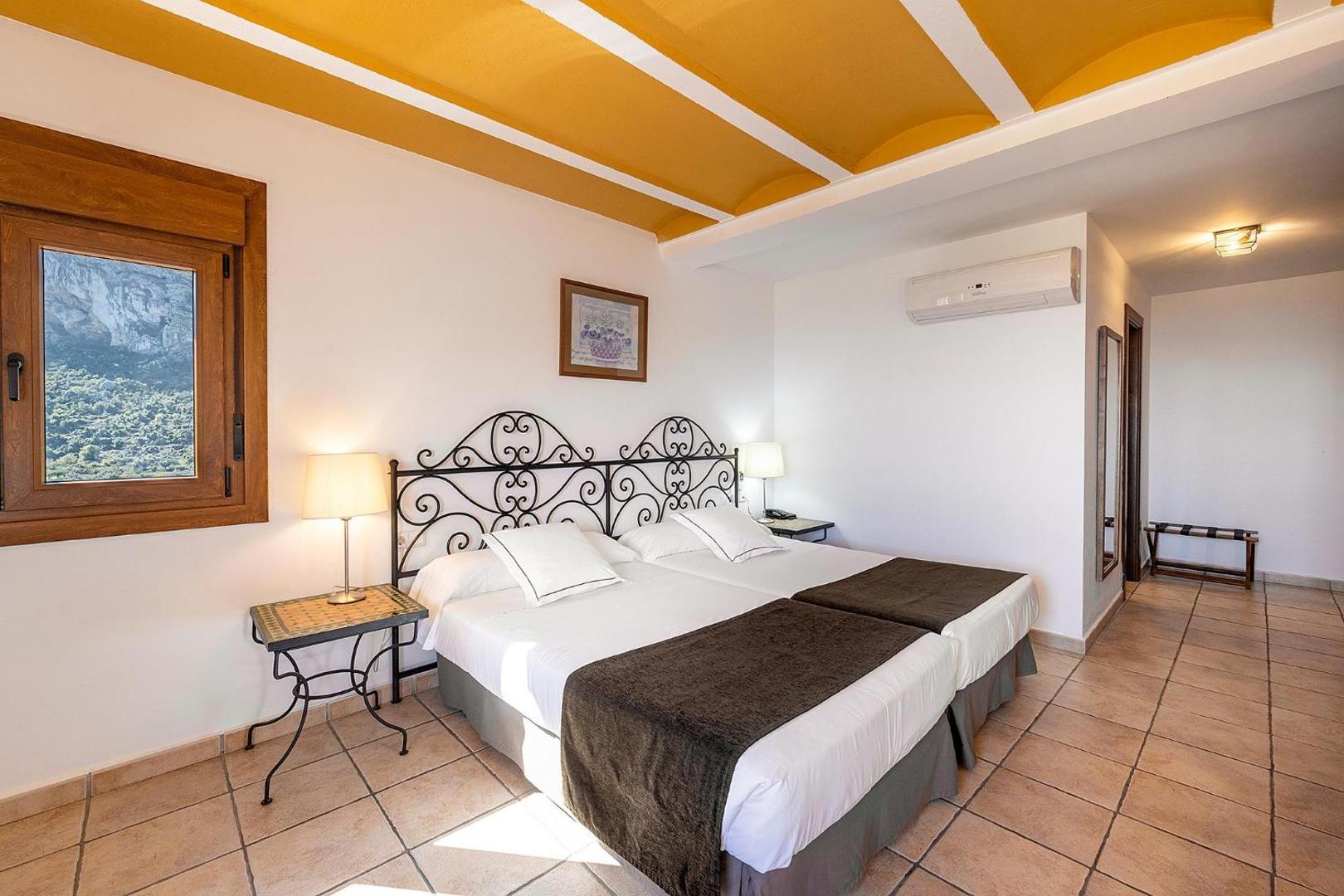 Hotel Alahuar 4