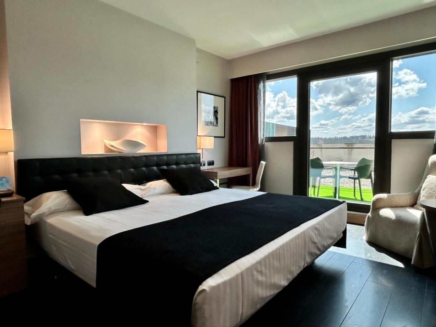 URH Hotel Spa Zen Balagares 3