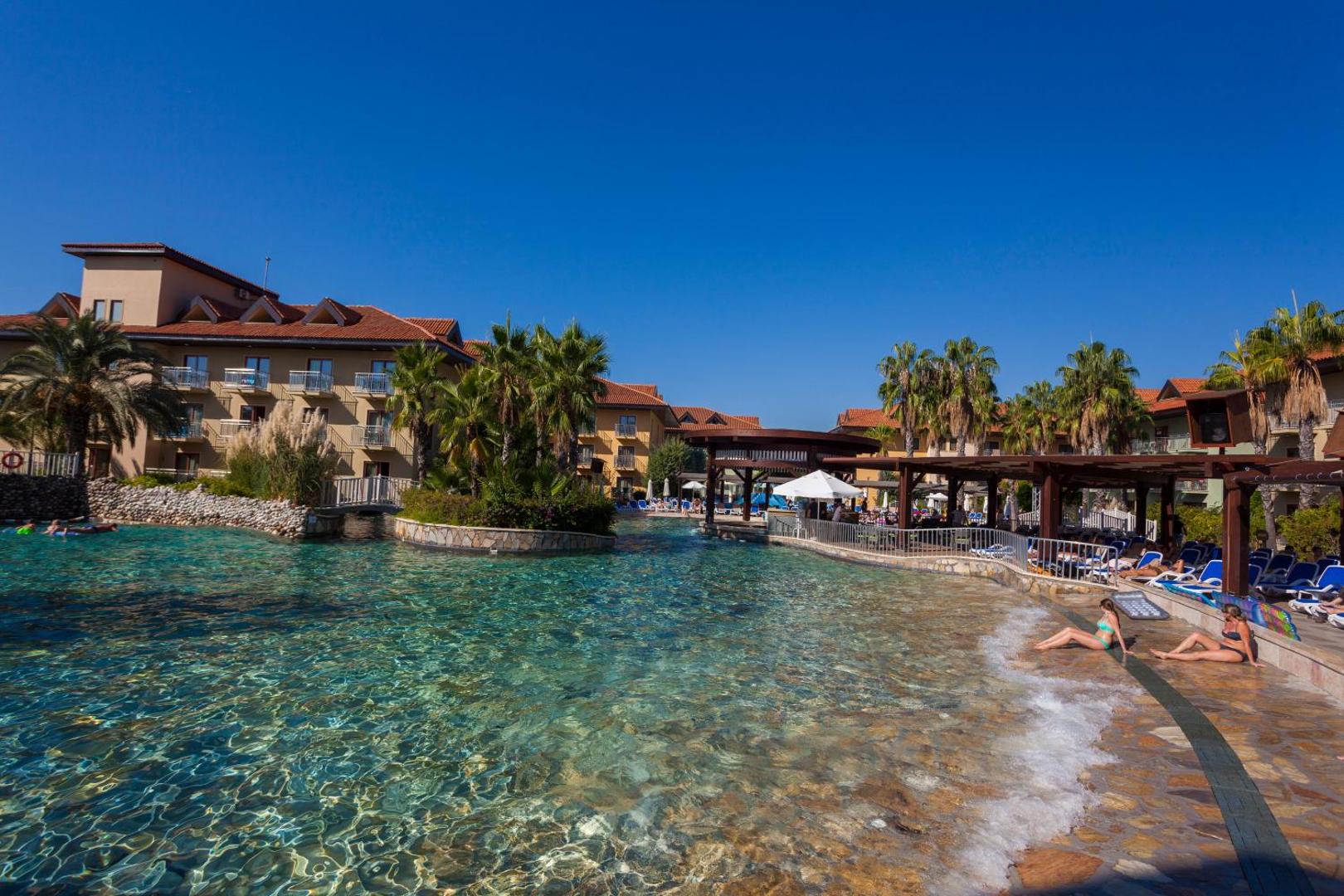 CLUB GRAND AQUA 7