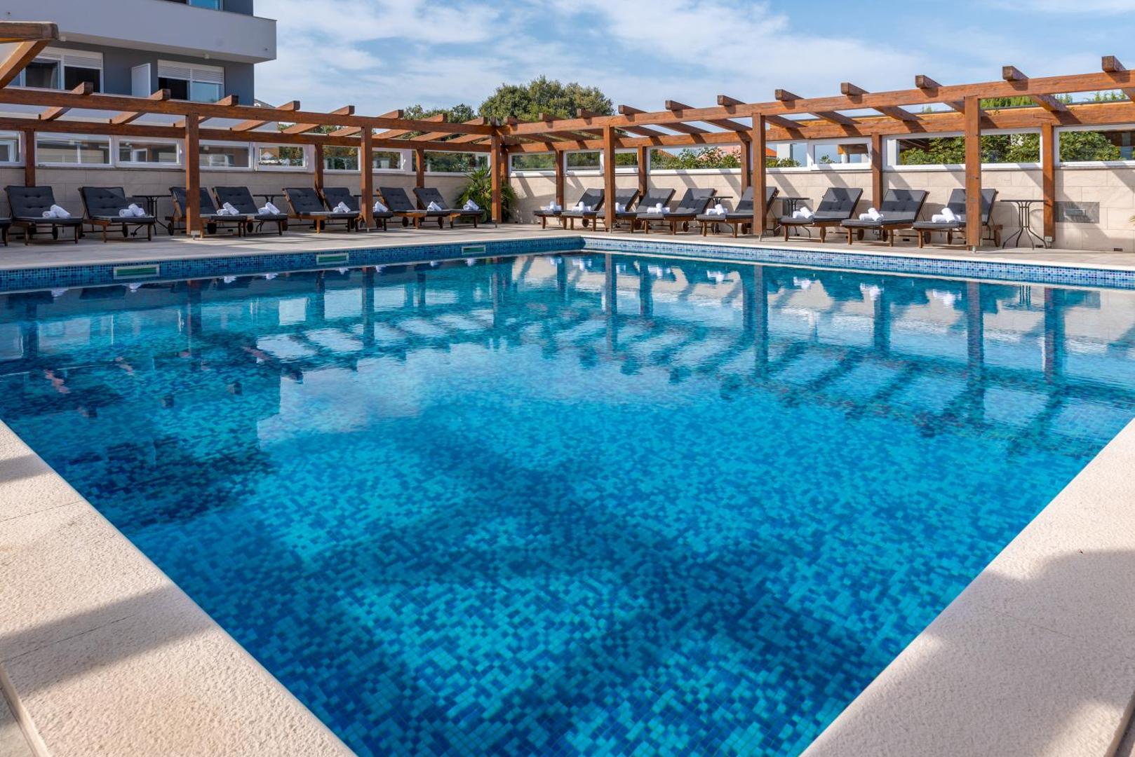 Aparthotel Plat 4
