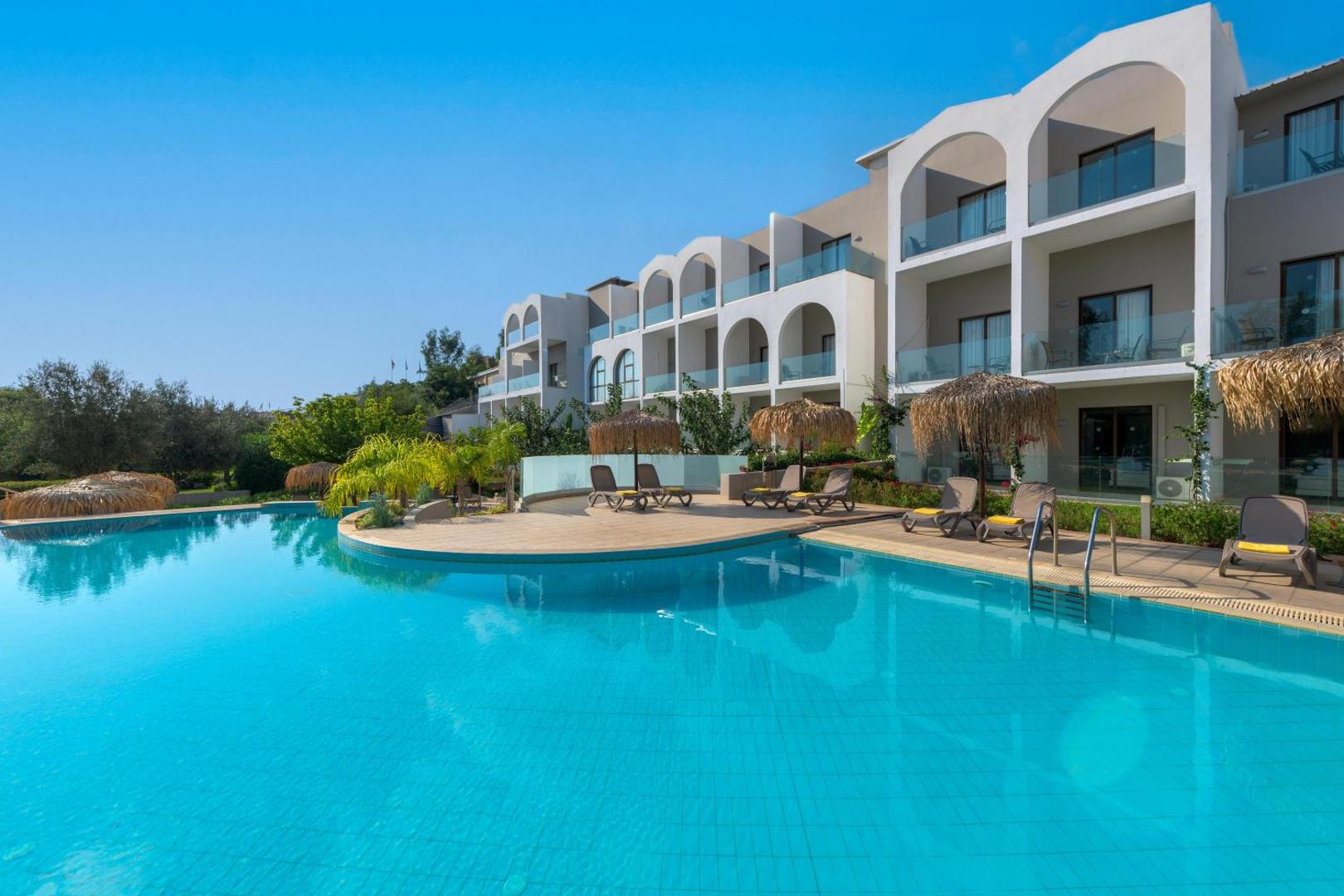 Lindos Breeze Beach Hotel 8