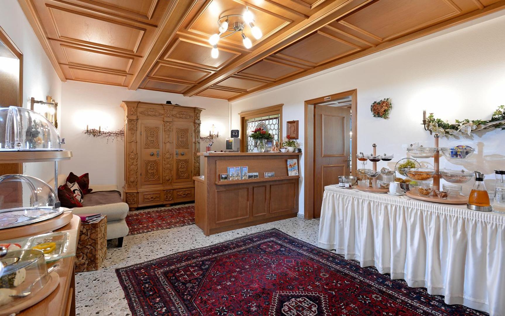 Hotel Garni Jennewein 5