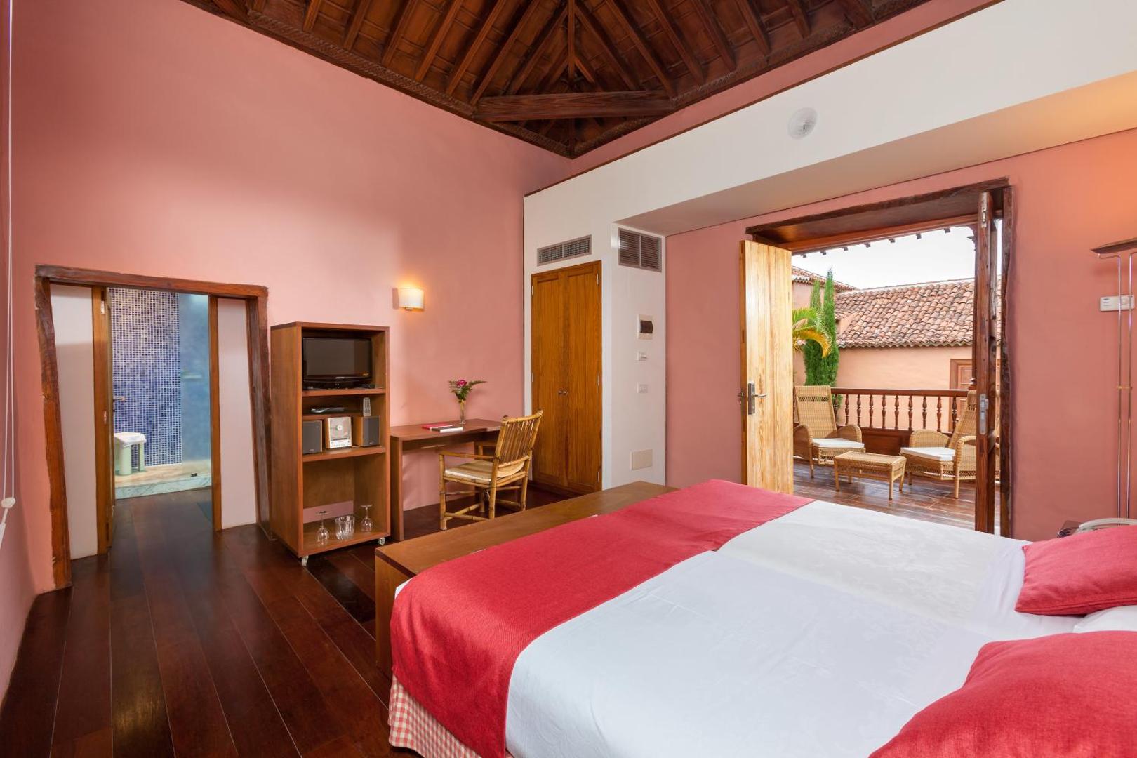 Hotel LIVVO La Quinta Roja 8