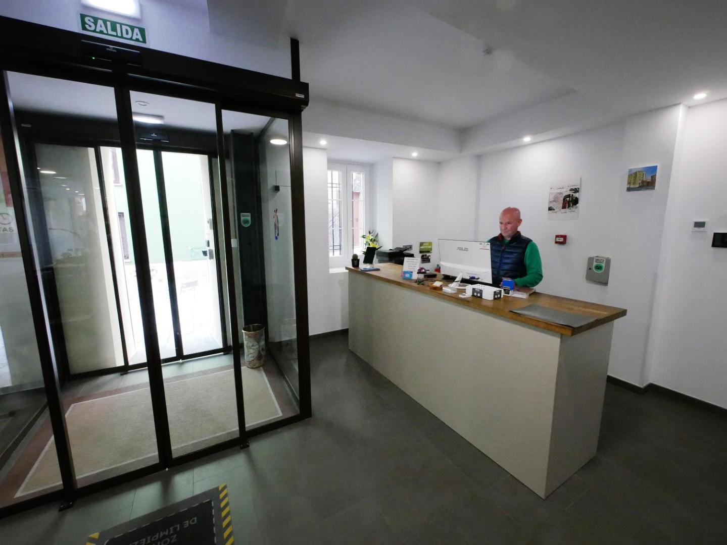 Hotel Myro 8