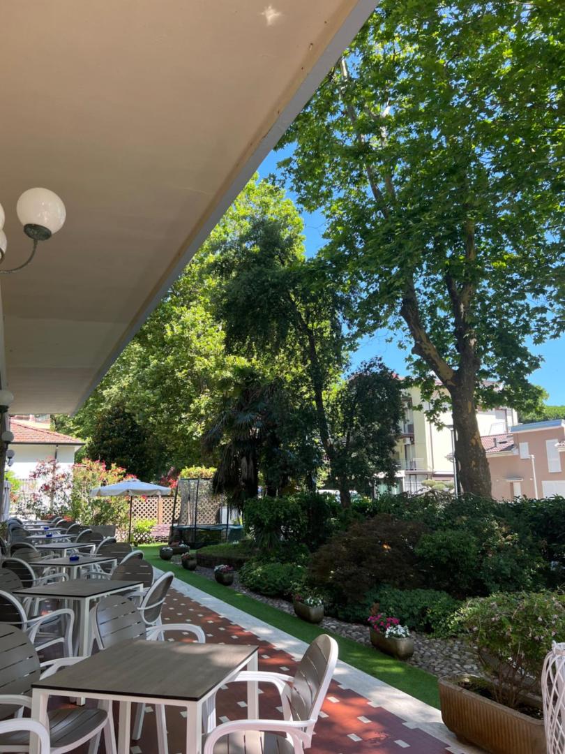 Hotel Rosa 2