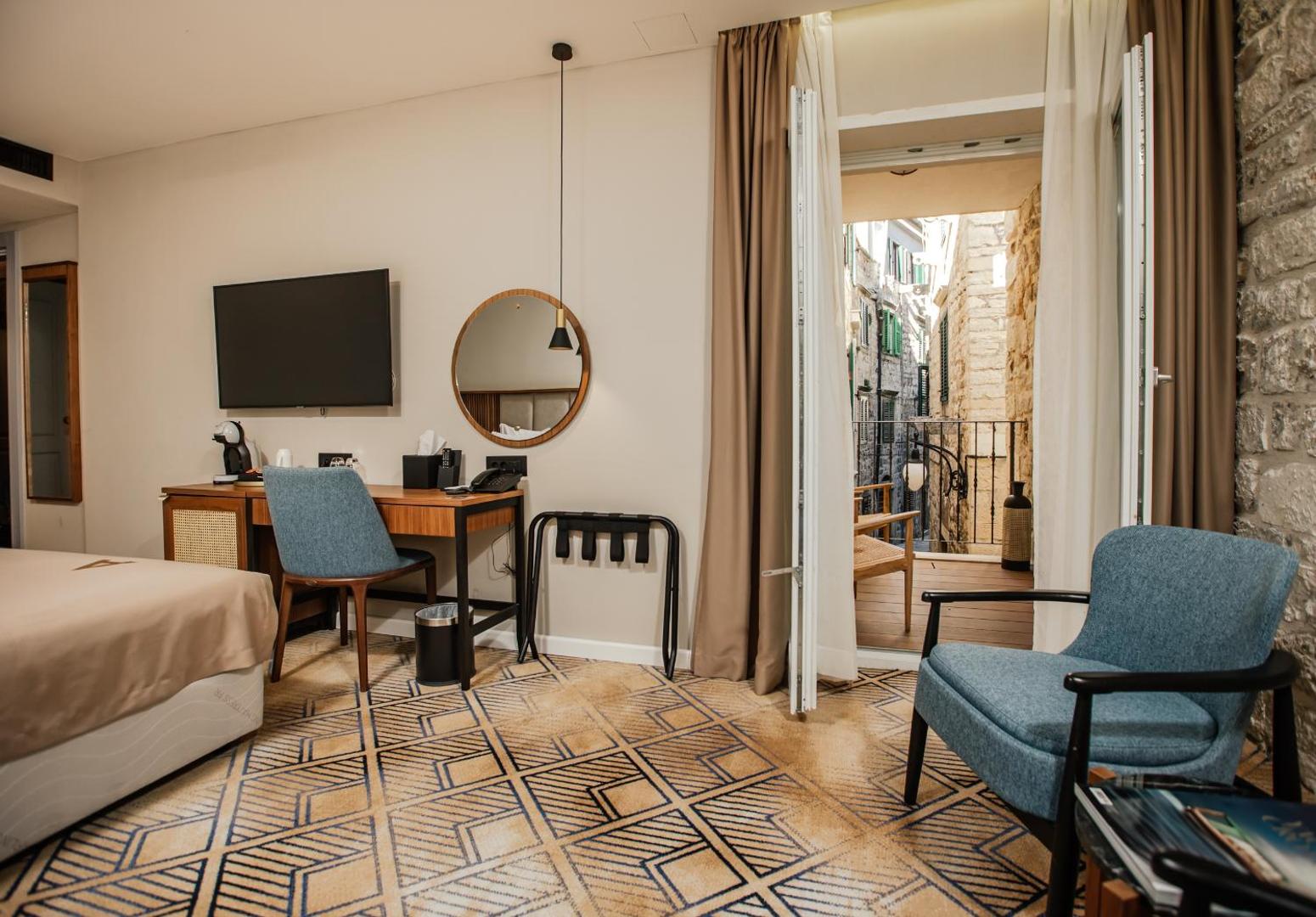 Armerun Heritage Hotel & Residences 6