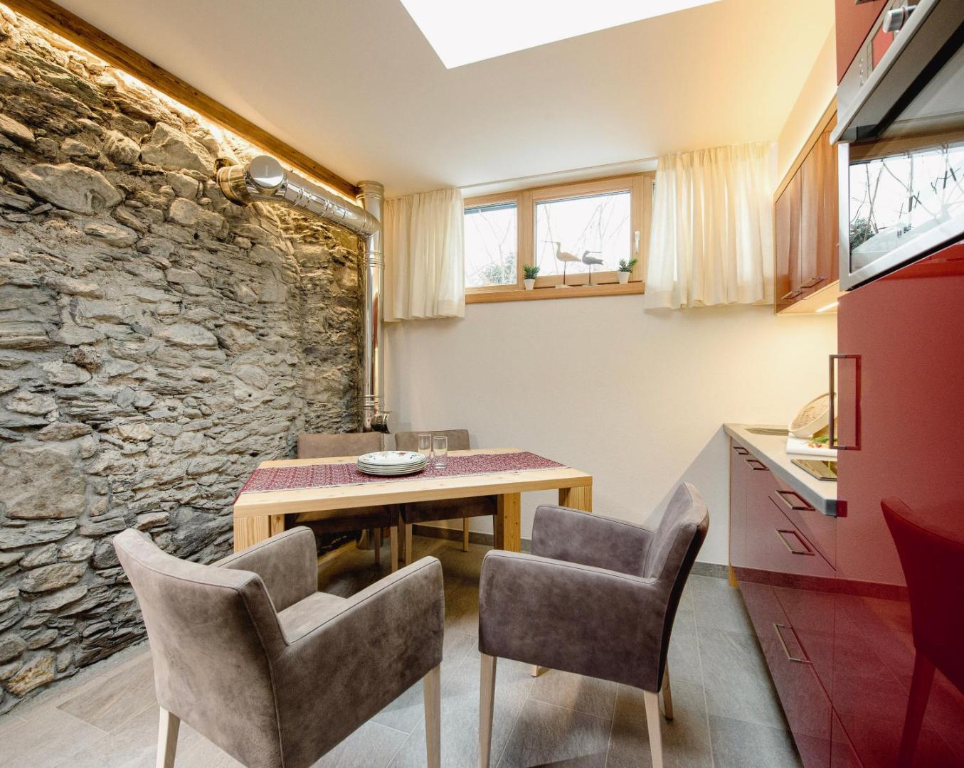 Hotel Norica - Thermenhotels Gastein mit dem Bademantel direkt in die Therme 6