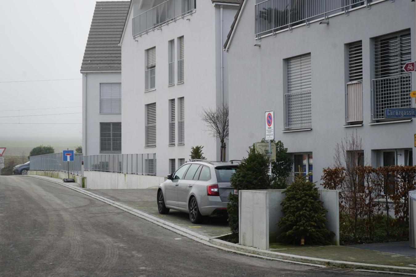 Exklusive 2,5 Zimmer Wohnung 7