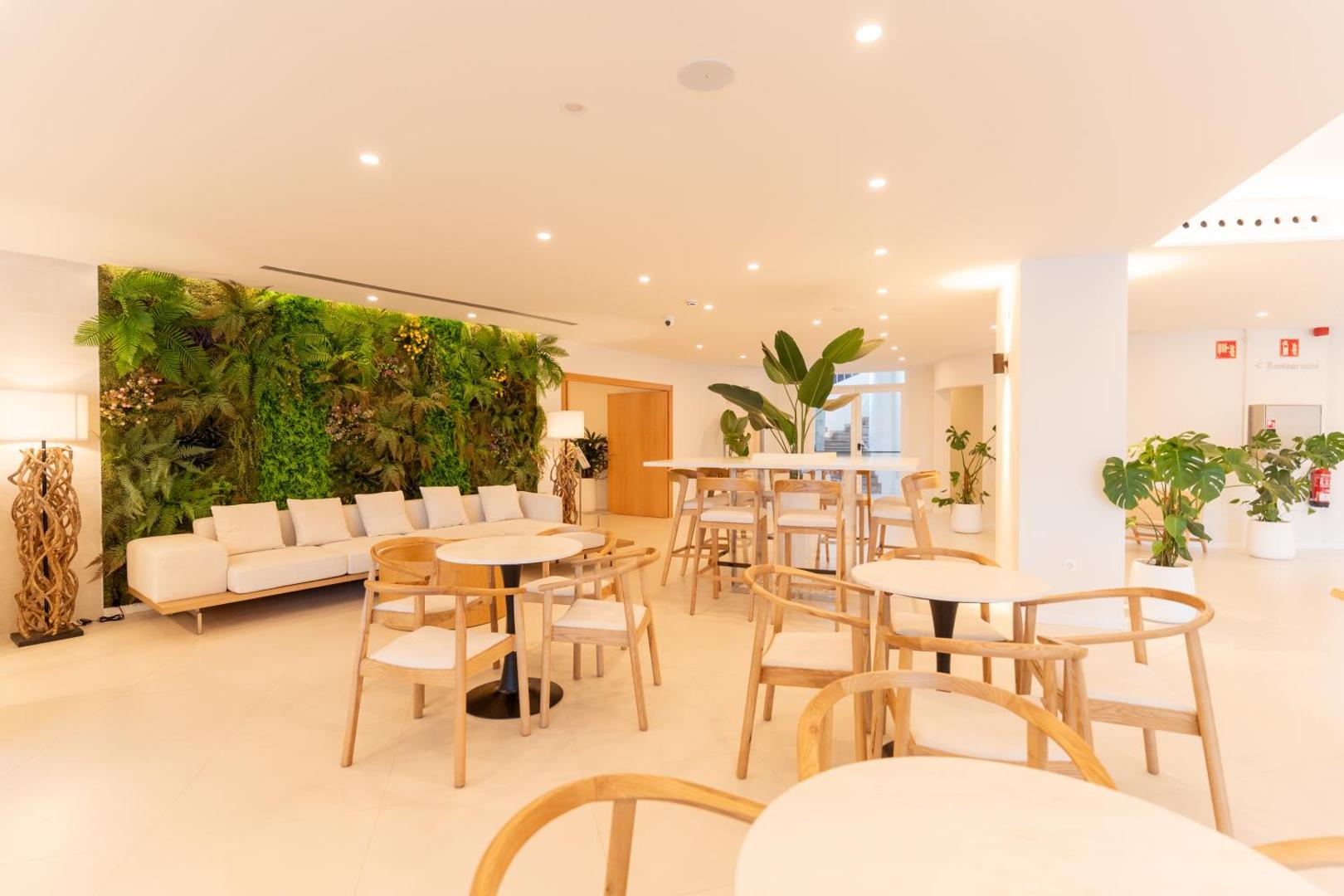 HL Rondo Hotel 6
