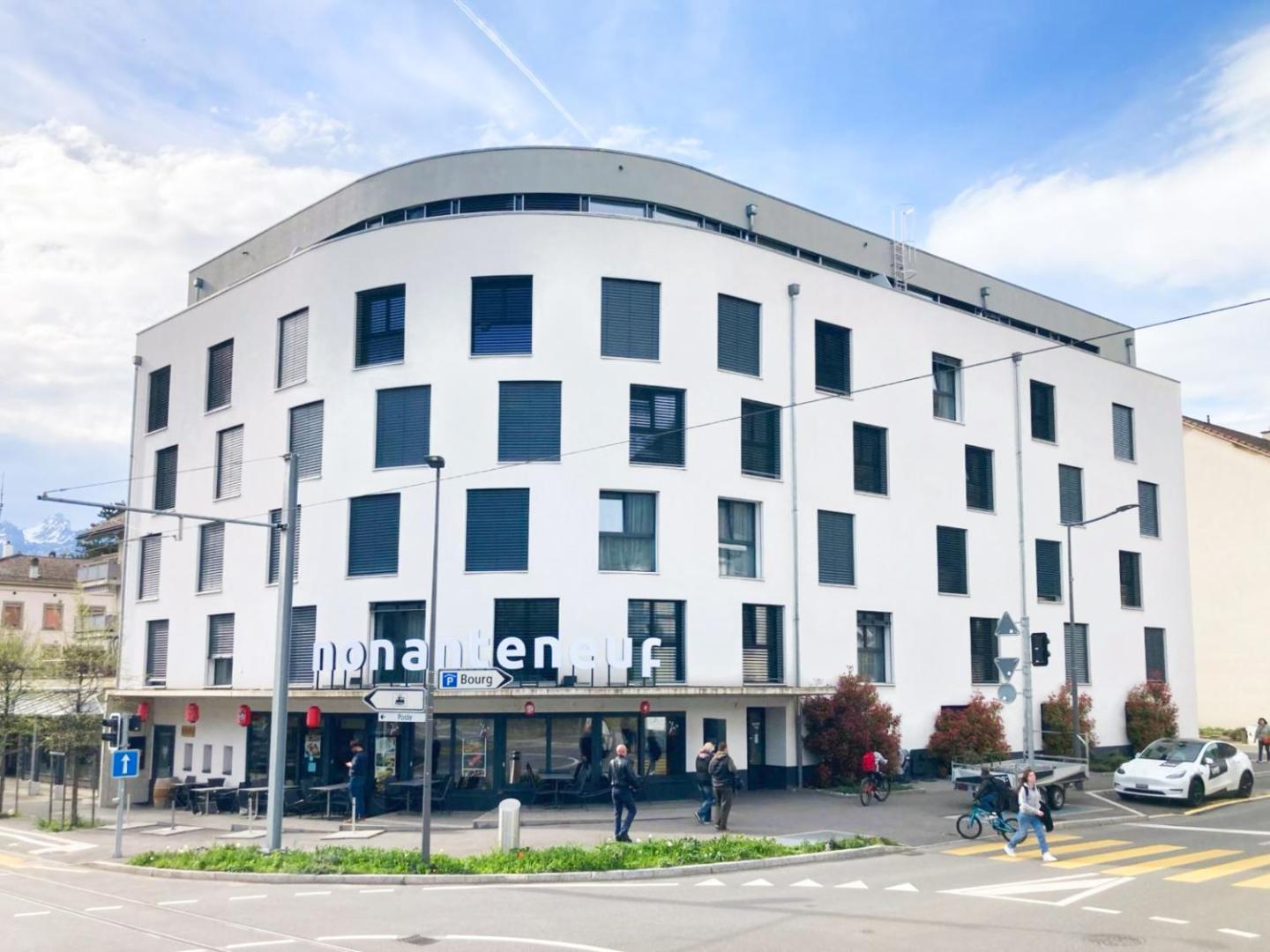 Nonanteneuf appart hōtel Aigle - contactless check-in 5